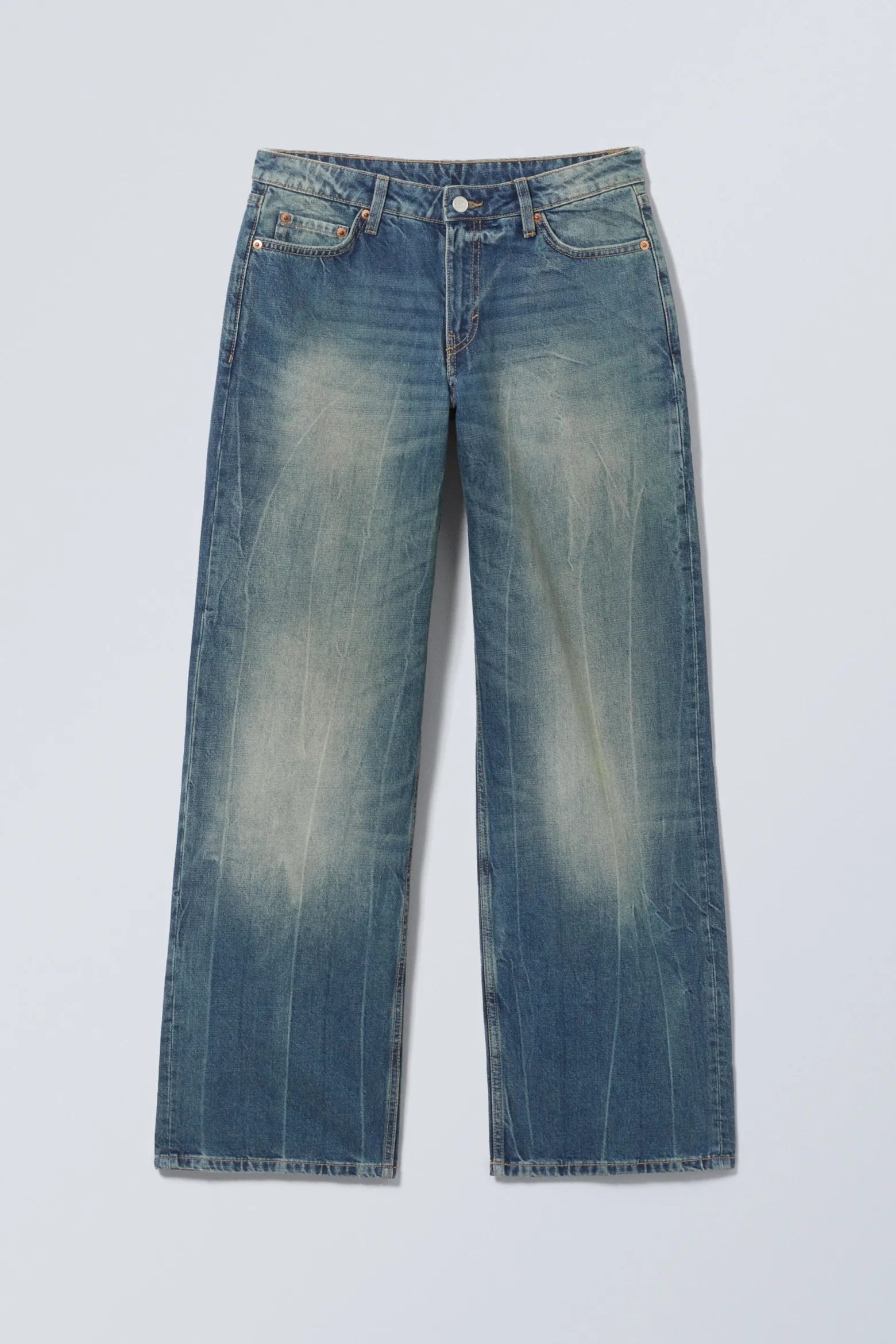 AMPLE LOW WAIST LOOSE WIDE LEG JEANS|Weekday Flash Sale