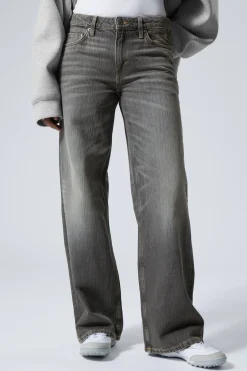 AMPLE LOW WAIST LOOSE WIDE LEG JEANS|Weekday New