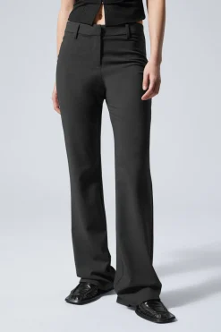 ANZUGHOSE MIT SCHLAG|Weekday Clearance
