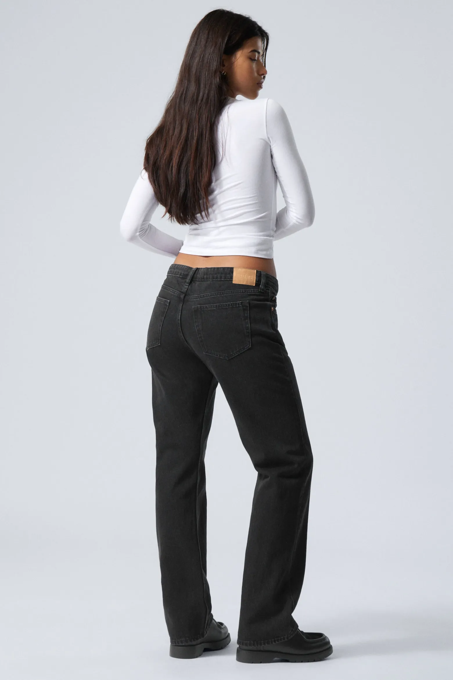 ARROW LOW WAIST REGULAR STRAIGHT LEG JEANS|Weekday Cheap