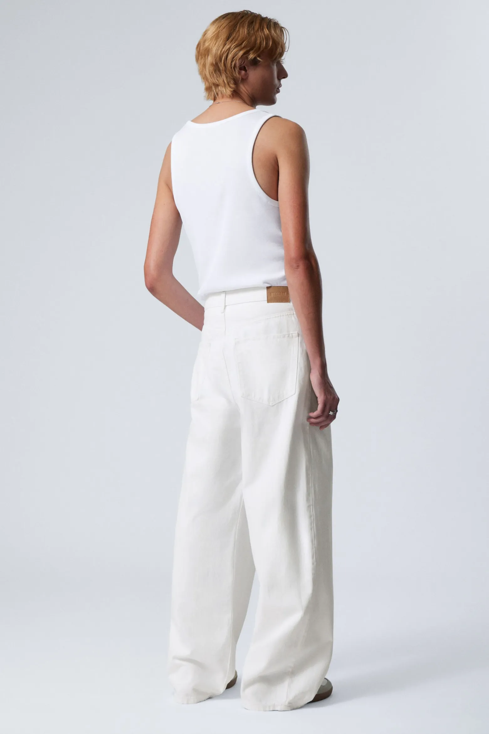 ASTRO LOOSE BAGGY LEG JEANS|Weekday Best