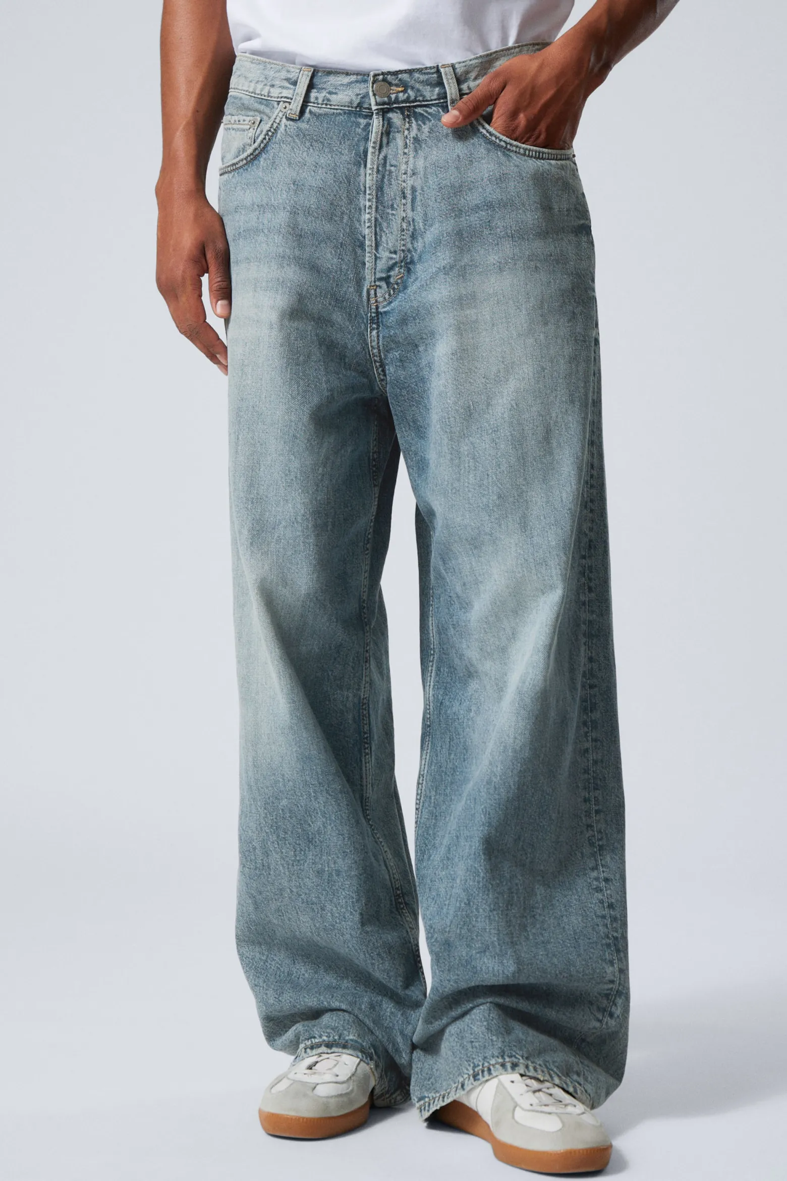 ASTRO LOOSE BAGGY LEG JEANS|Weekday Best Sale