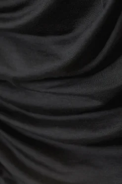 ASYMMETRISCHES DRAPE-TOP AUS LYOCELL|Weekday Shop