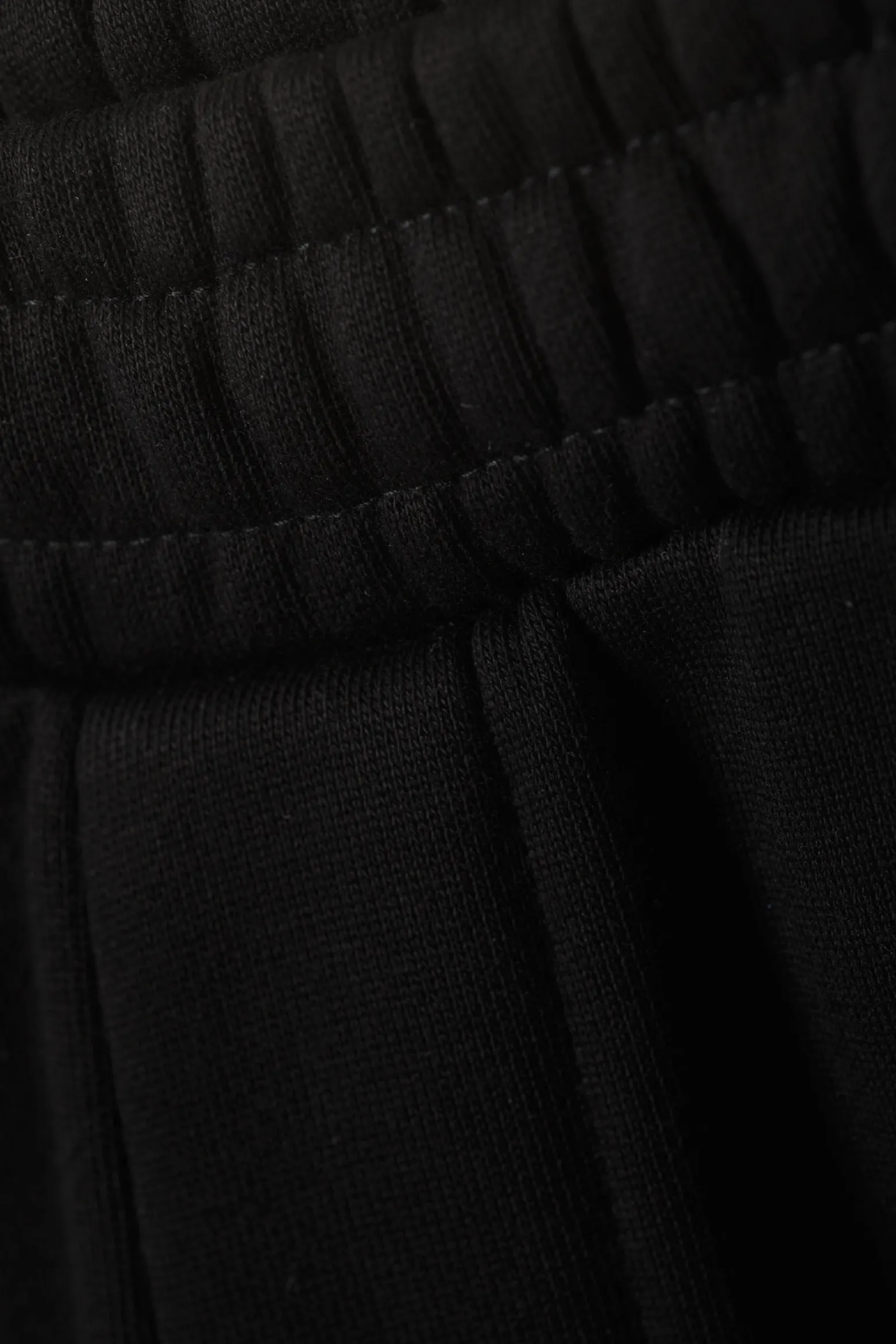 AUSGESTELLTE, LOCKER SITZENDE SWEATPANTS|Weekday Cheap