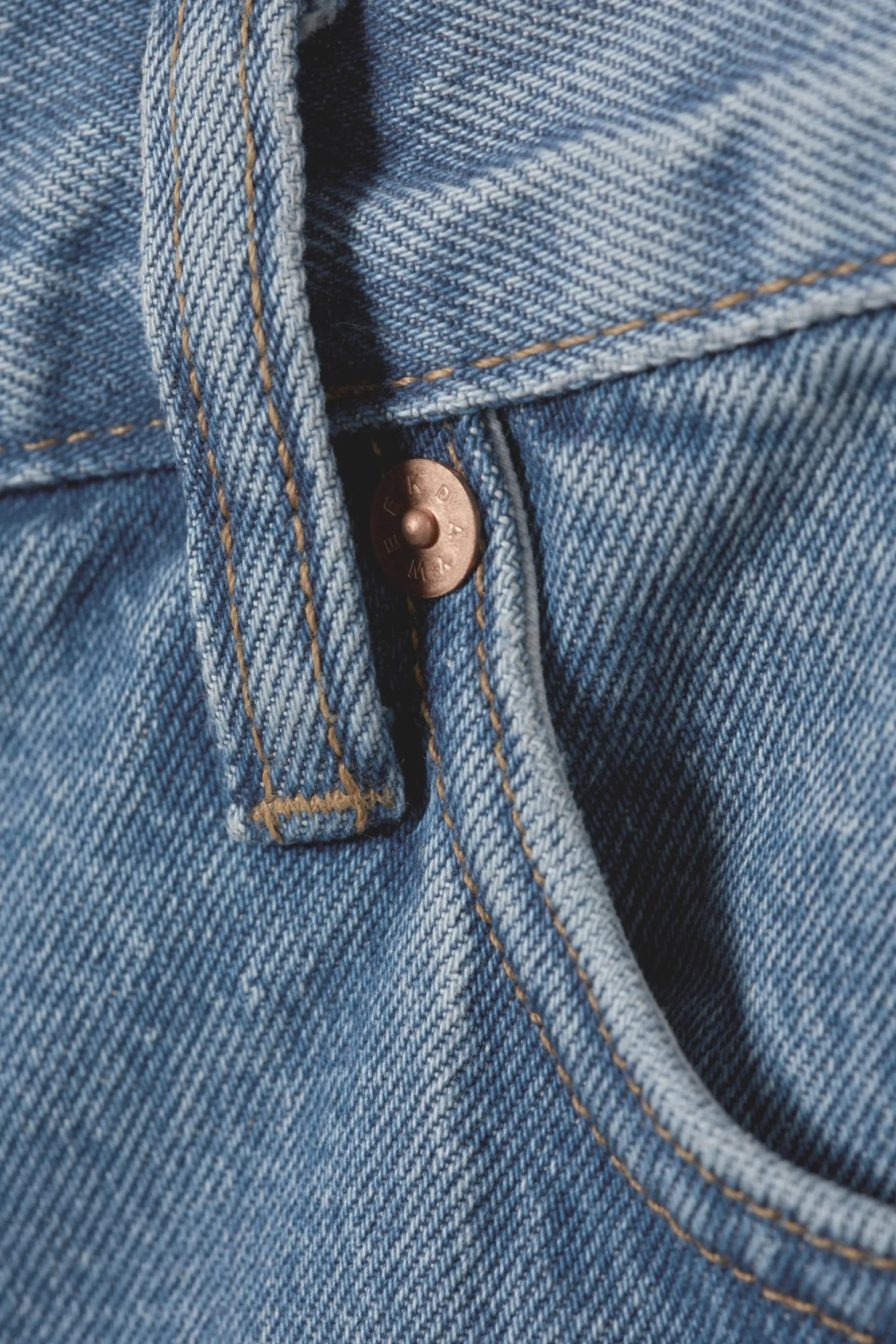 BARREL RELAXED TAPERED LEG JEANS|Weekday Outlet