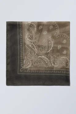 BEDRUCKTES BANDANA-TUCH|Weekday Outlet