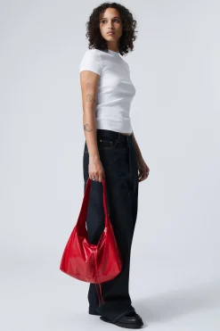 BESCHICHTETE RECHTECKIGE SCHULTERTASCHE|Weekday New