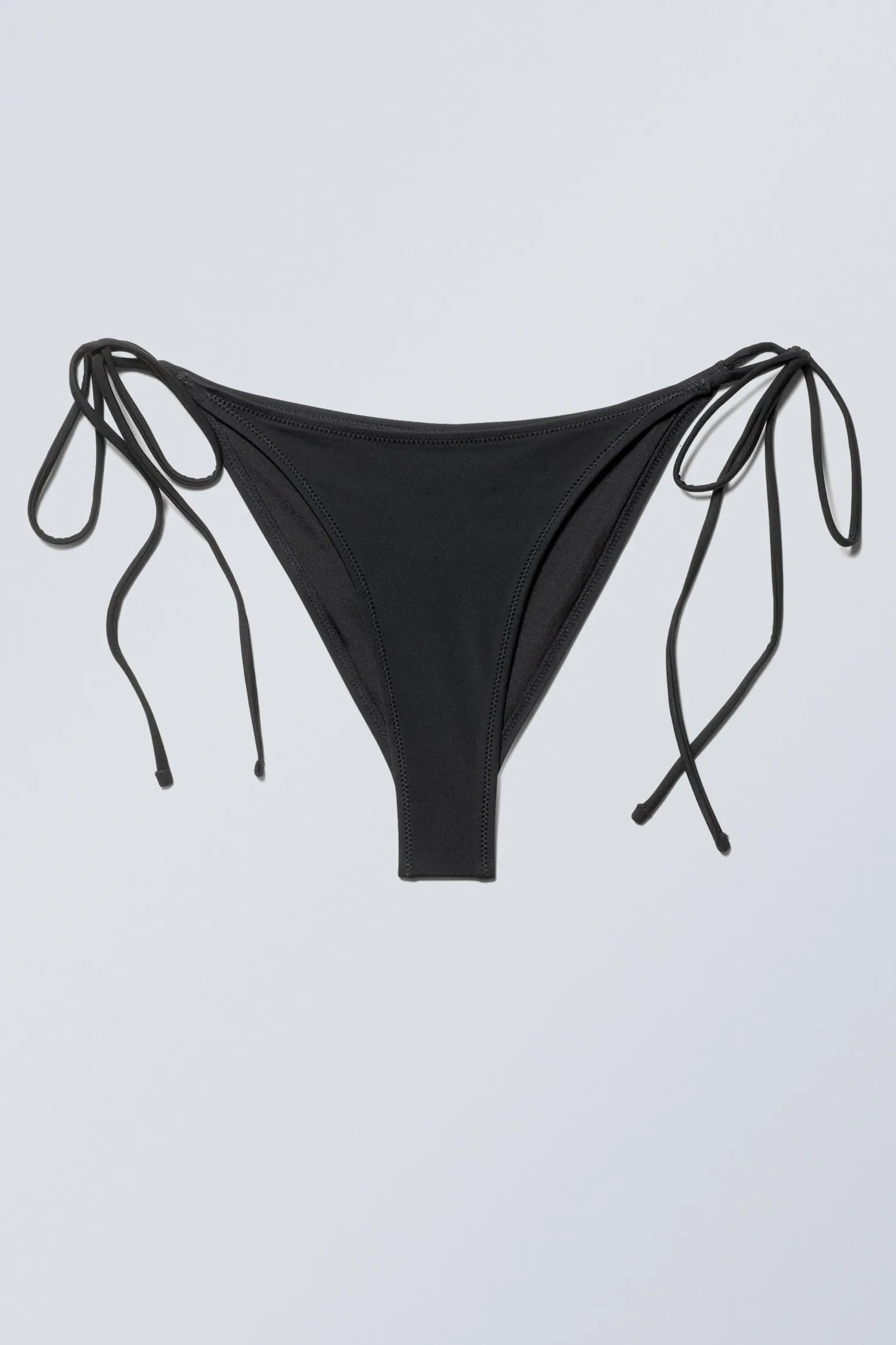 BIKINIHÖSCHEN MIT RIEMEN|Weekday Online