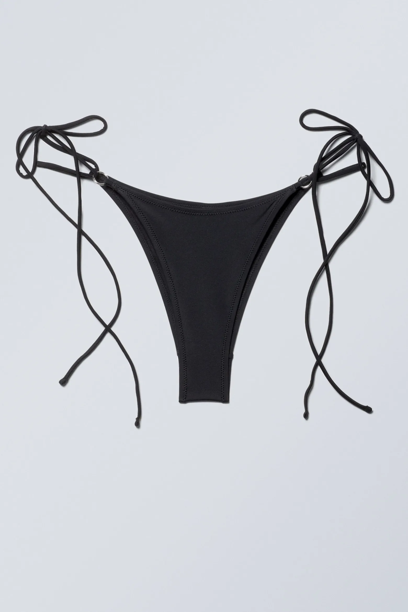 BIKINIHÖSCHEN MIT RIEMENVERSCHLUSS|Weekday Fashion