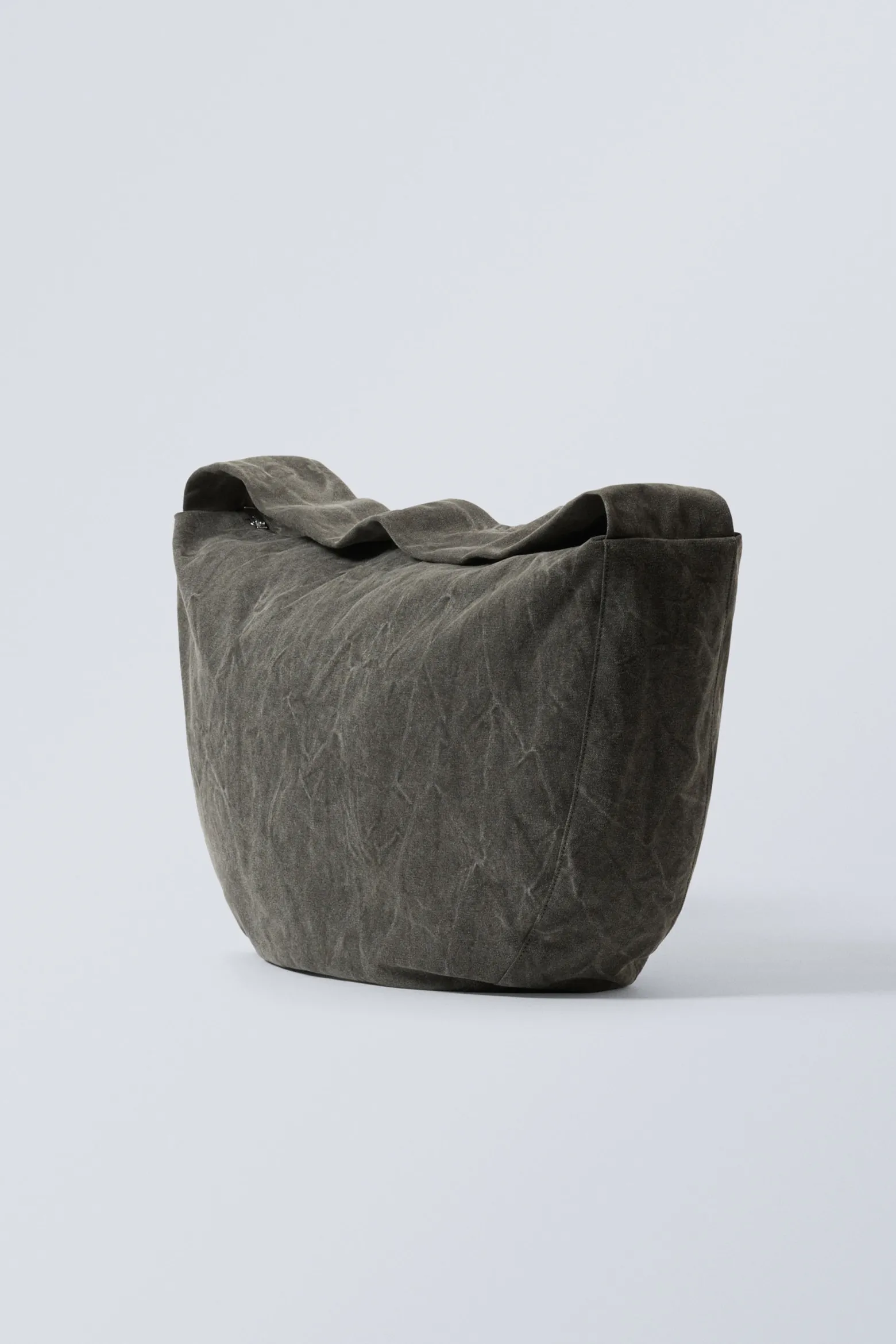 CROSSBODY-BAG AUS GEWASCHENER BAUMWOLLE|Weekday Best Sale