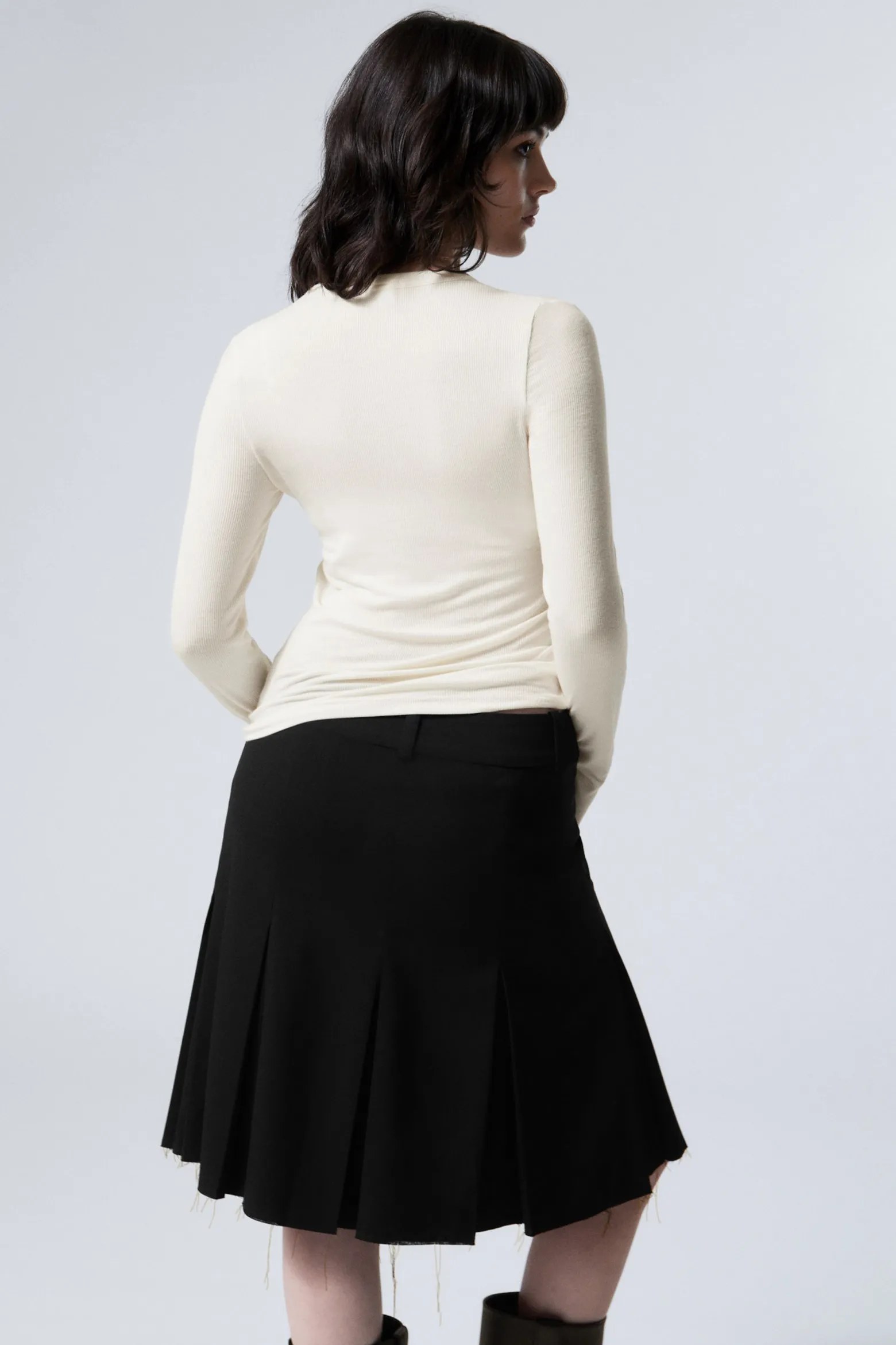 DÜNNES, GERIPPTES LONGSLEEVE|Weekday Shop
