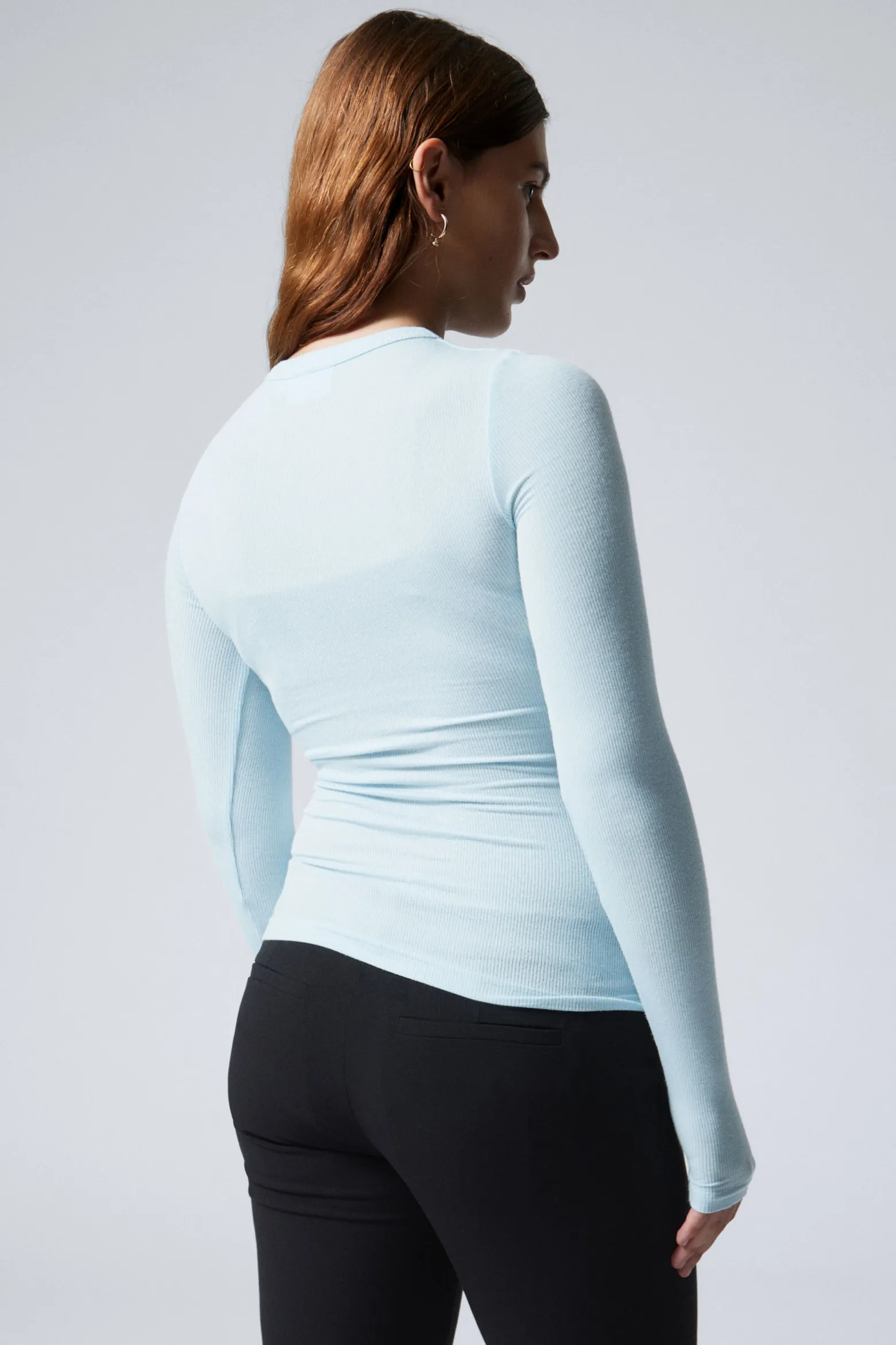 DÜNNES, GERIPPTES LONGSLEEVE|Weekday Discount