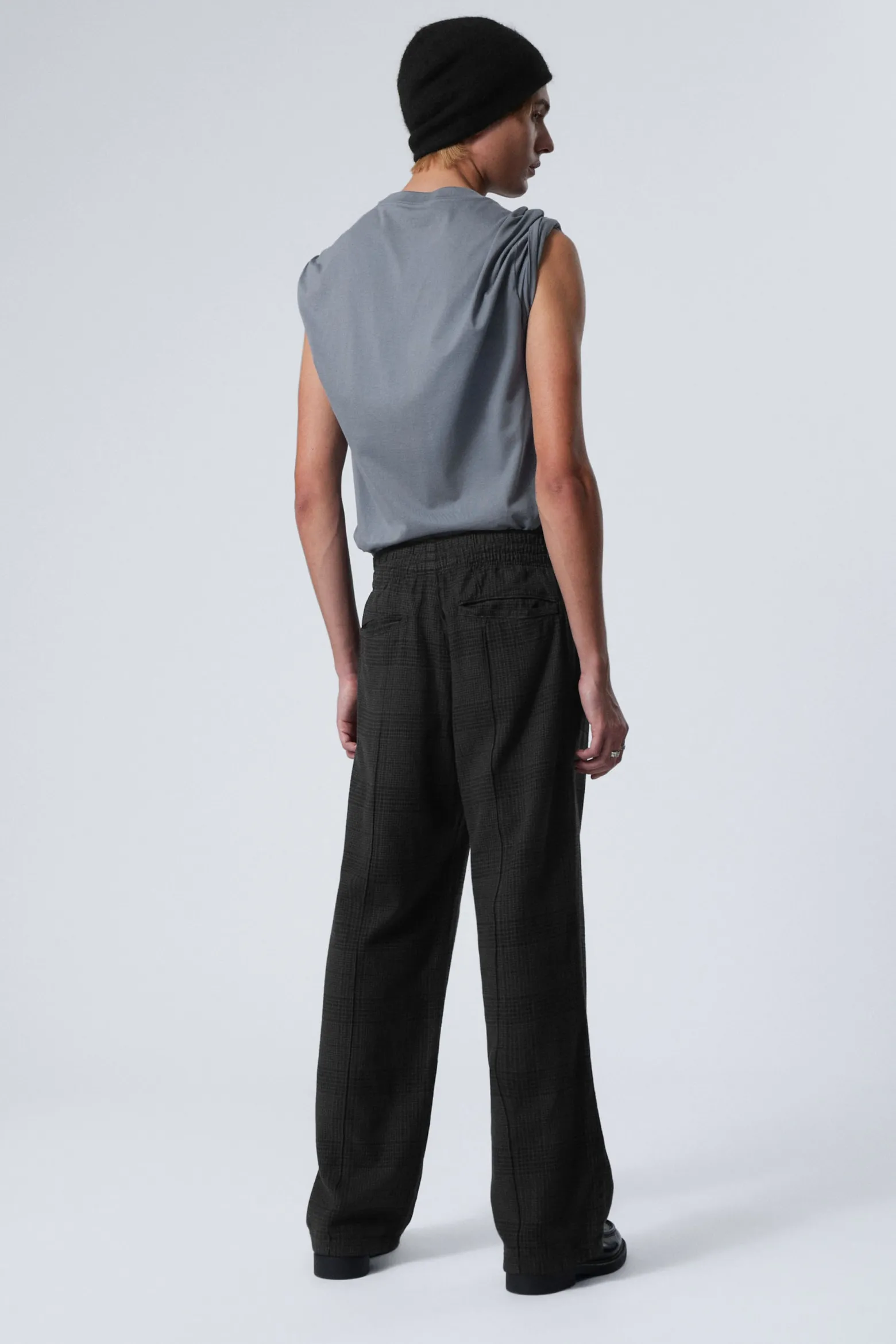 ENTSPANNTE ANZUGHOSE MIT KORDELZUG|Weekday Shop