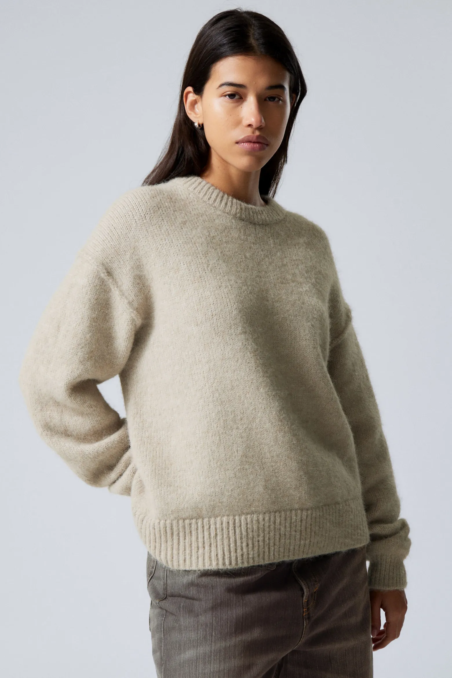 ENTSPANNTER FLAUSCHIGER STRICKPULLOVER|Weekday Store