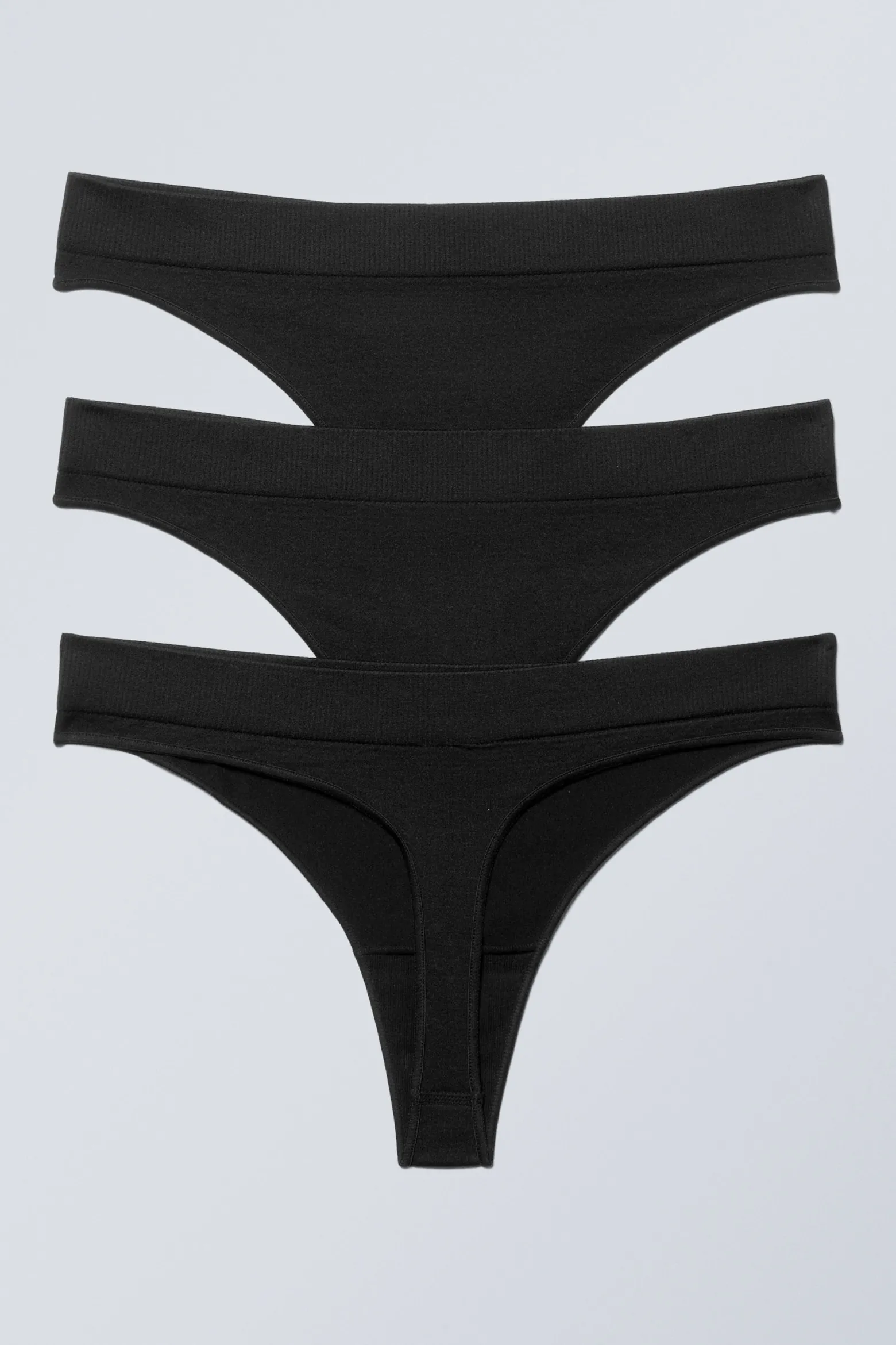 3ER-PACK NAHTLOSE TANGAS CAT SOFT MIT HOHER TAILLE|Weekday Cheap