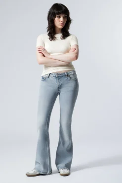 FLAME LOW WAIST SLIM FLARED LEG JEANS|Weekday Discount