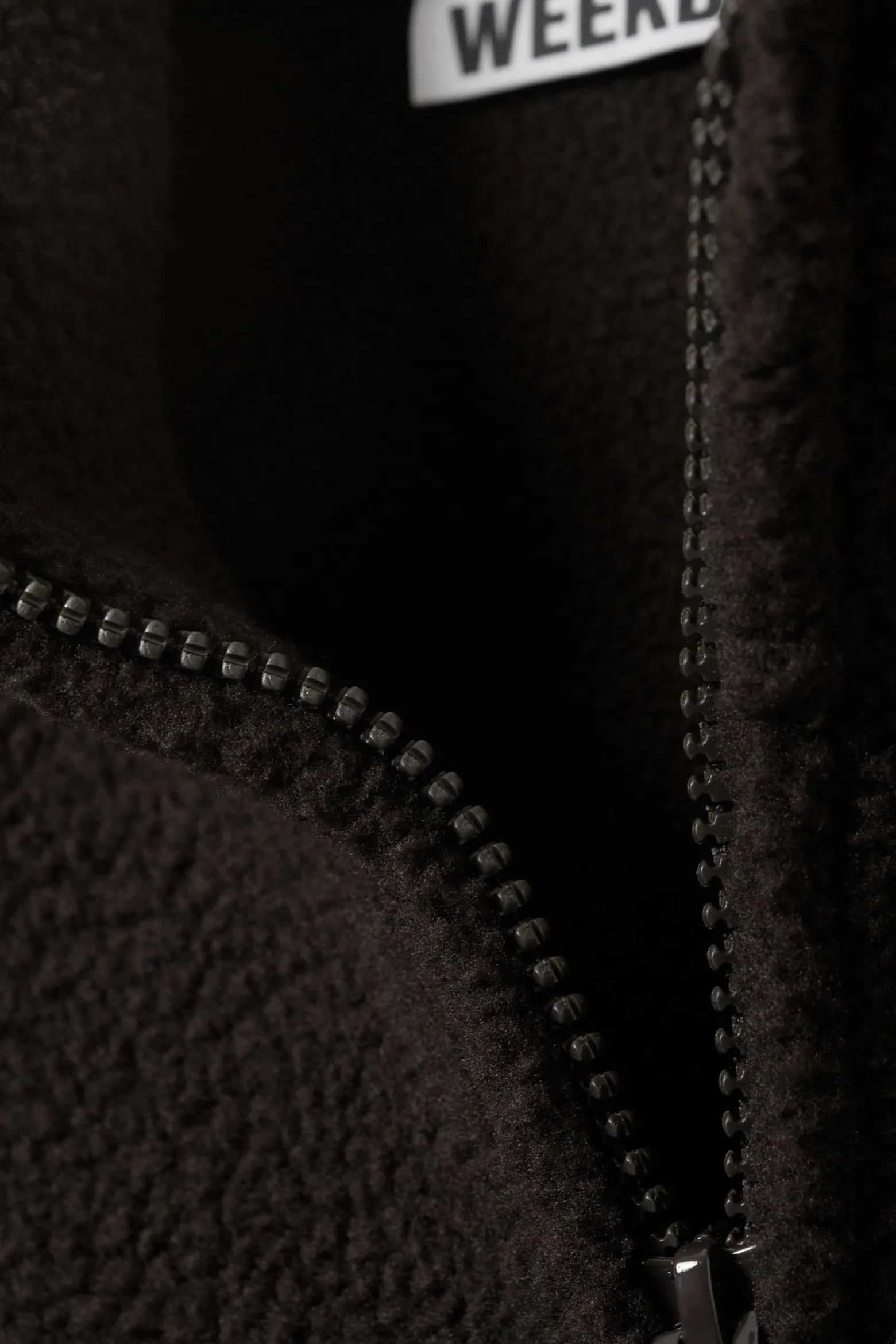 FLEECEJACKE MIT REISSVERSCHLUSS|Weekday Cheap