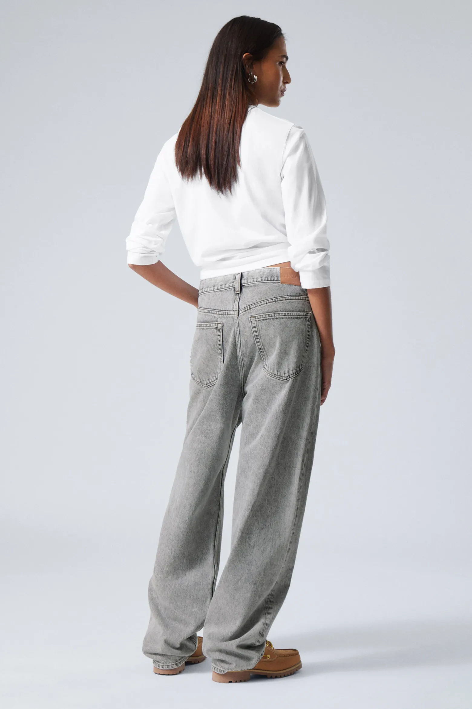 GALAXY LOOSE STRAIGHT LEG JEANS|Weekday Outlet