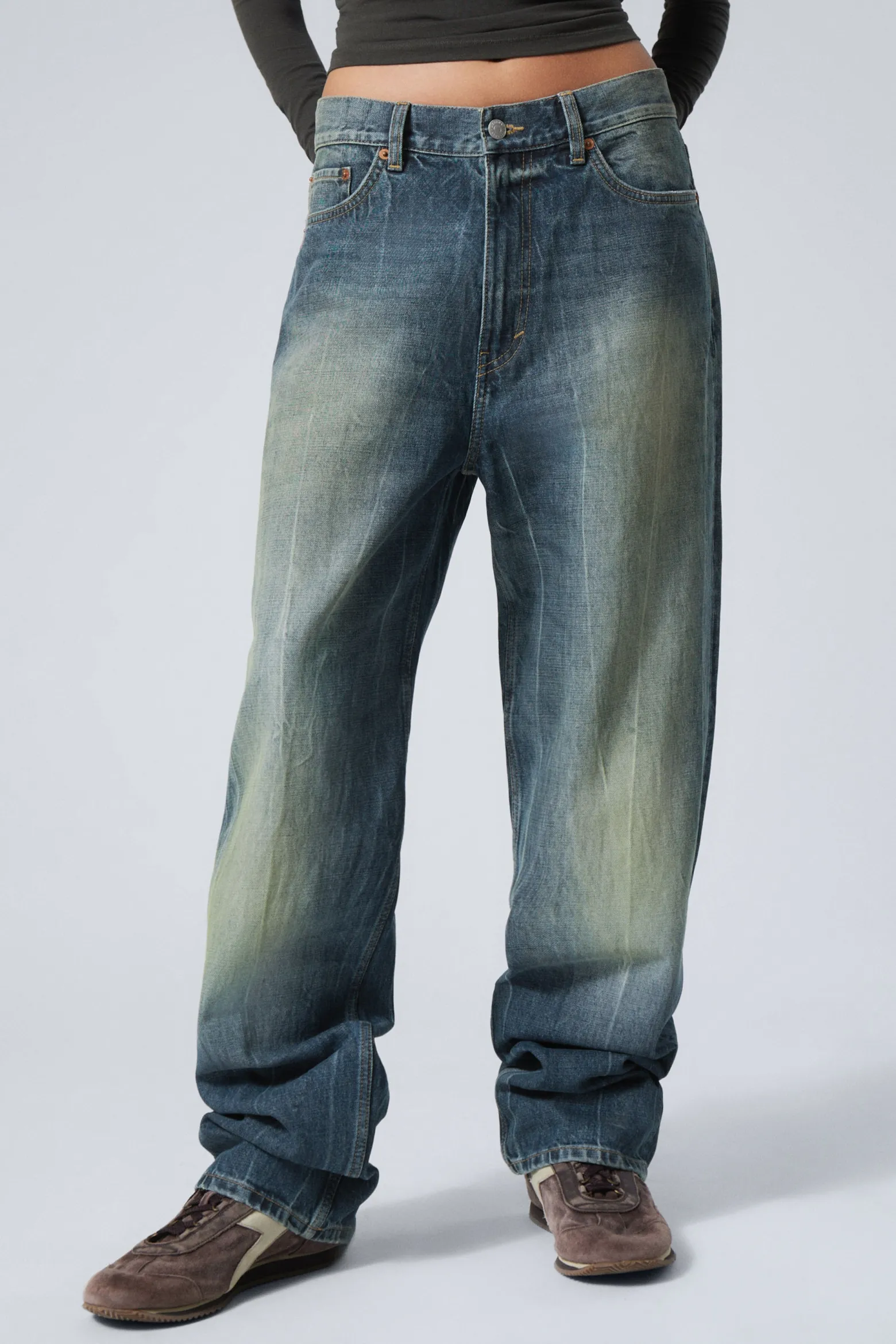 GALAXY LOOSE STRAIGHT LEG JEANS|Weekday New