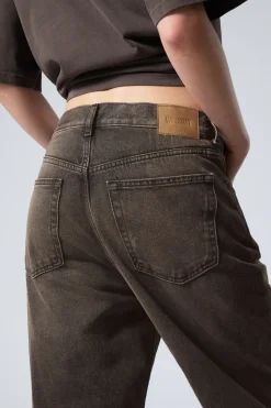 GALAXY LOOSE STRAIGHT LEG JEANS|Weekday Hot