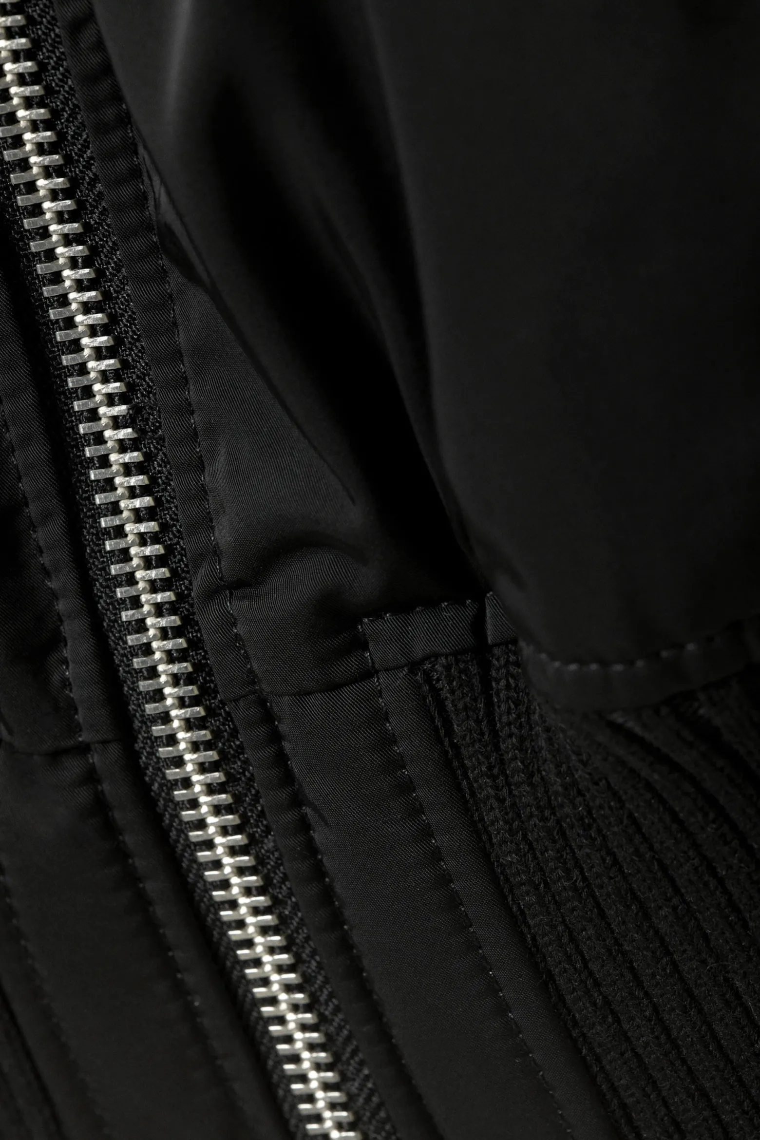 GEPOLSTERTE BOMBERJACKE|Weekday New