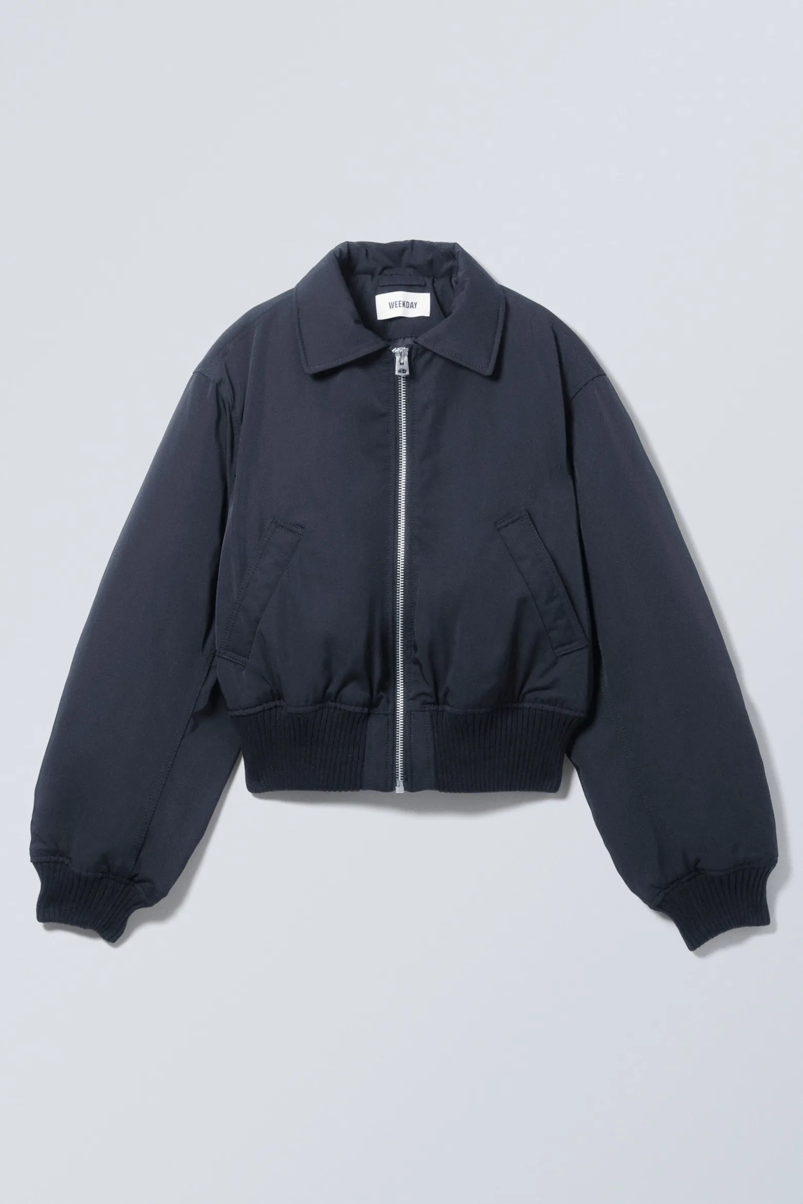 GEPOLSTERTE BOMBERJACKE|Weekday Best