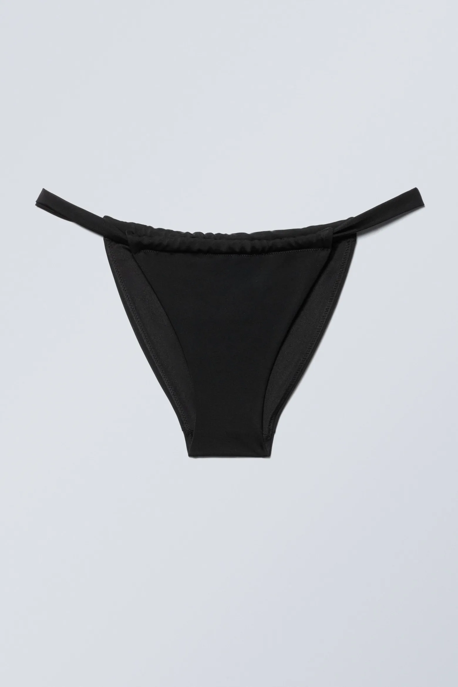 GERÜSCHTER BIKINISLIP MIT NIEDRIGER TAILLE|Weekday Hot