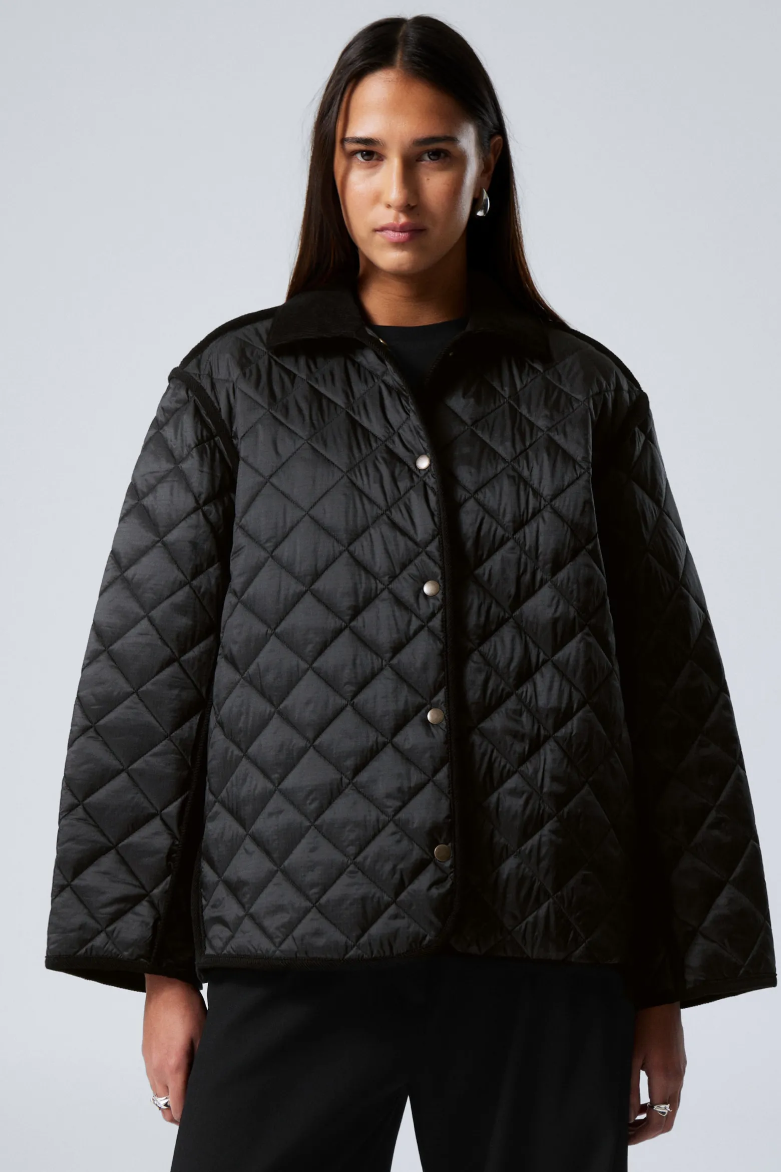 GESTEPPTE OVERSIZE-INNENJACKE|Weekday Clearance