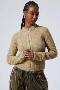 GESTRICKTER ZIP-CARDIGAN MIT SCHMALER PASSFORM|Weekday Online