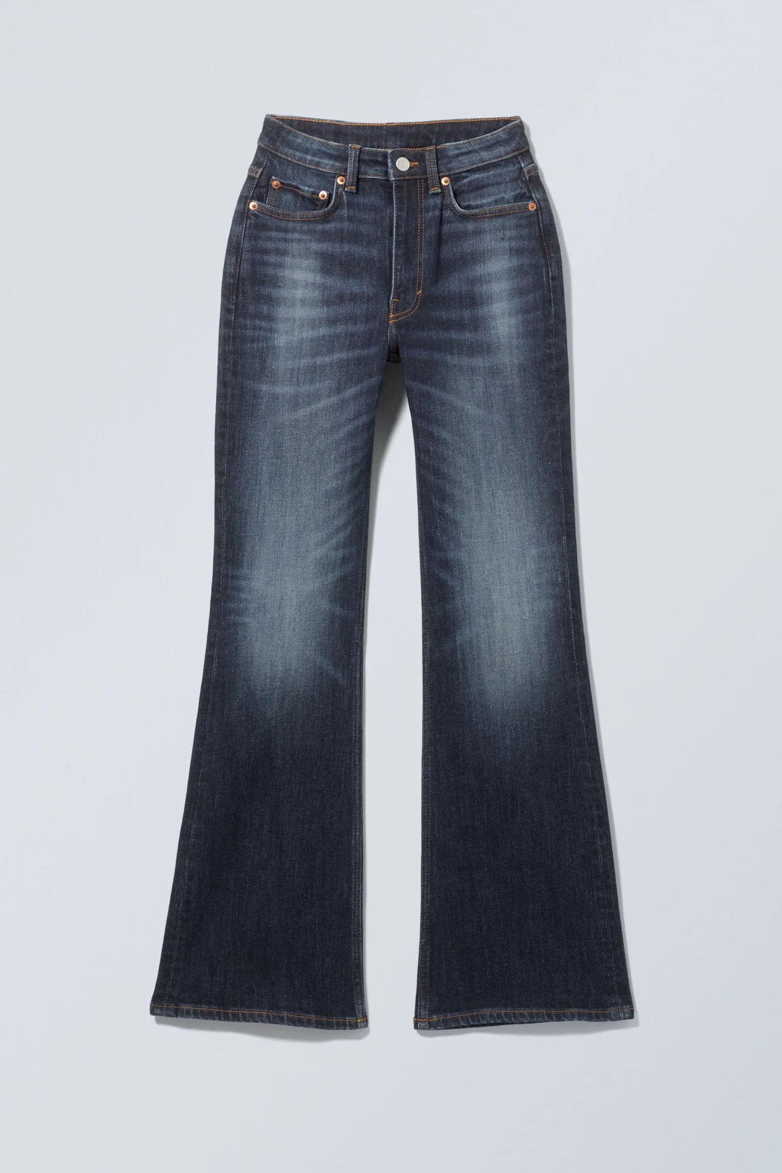 GLOW CURVE HIGH WAISTED REGULAR FLARED LEG JEANS|Weekday Discount