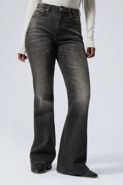 GLOW CURVE HIGH WAISTED REGULAR FLARED LEG JEANS|Weekday Online