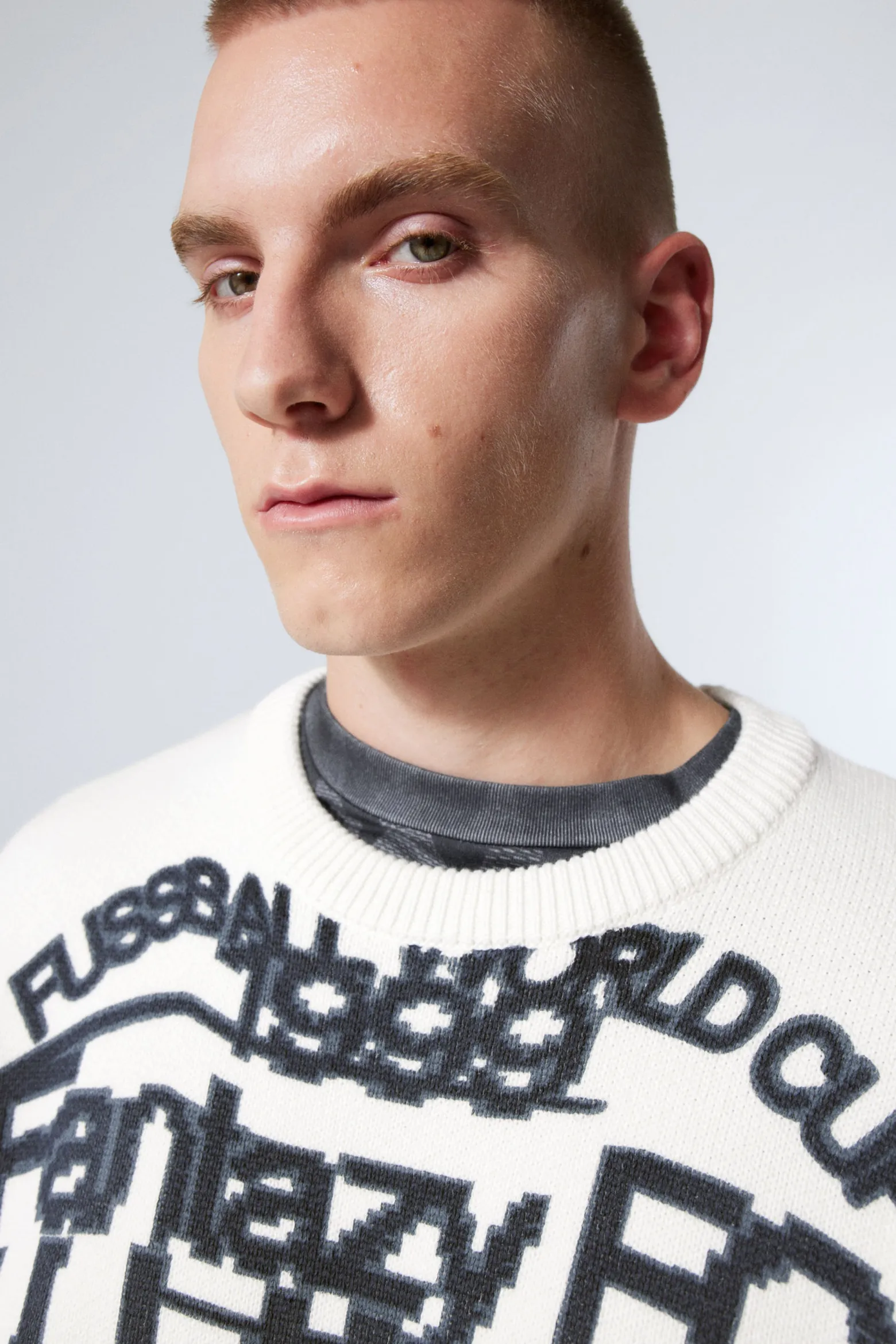 GRAFISCHER JACQUARD-STRICKPULLOVER|Weekday Fashion