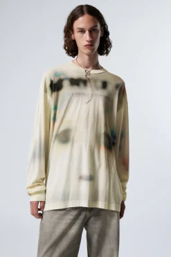 GRAPHIC LONGSLEEVE IN OVERSIZED-PASSFORM|Weekday Hot