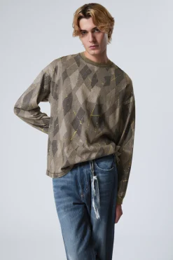 GRAPHIC-LONGSLEEVE MIT LOCKERER PASSFORM|Weekday Cheap