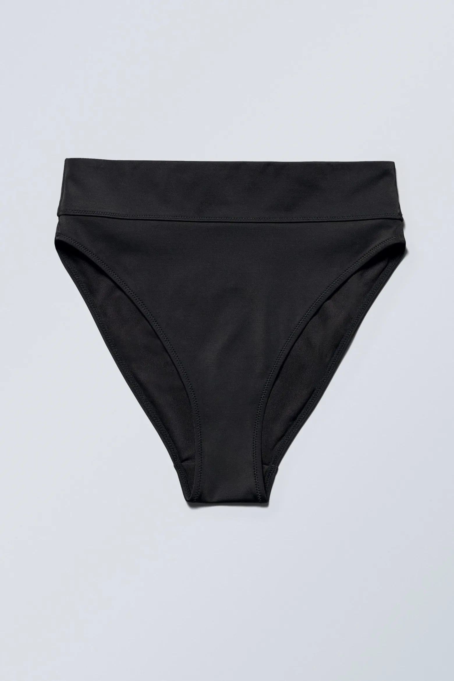 HEAT BIKINIHOSE MIT HOHEM BUND|Weekday Hot