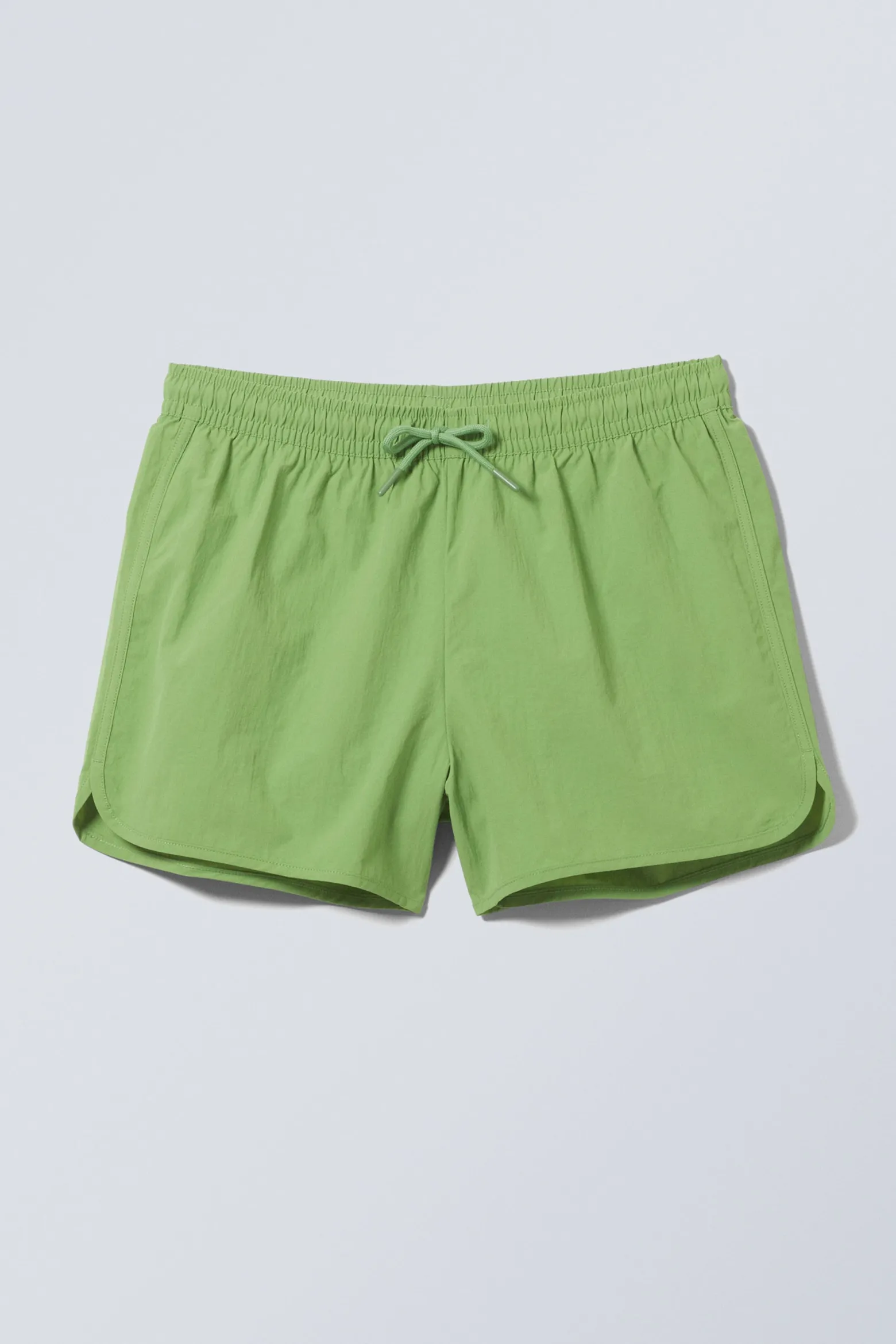 HELLBRAUNE BADESHORTS TAN MIT STRUKTURMUSTER|Weekday Discount