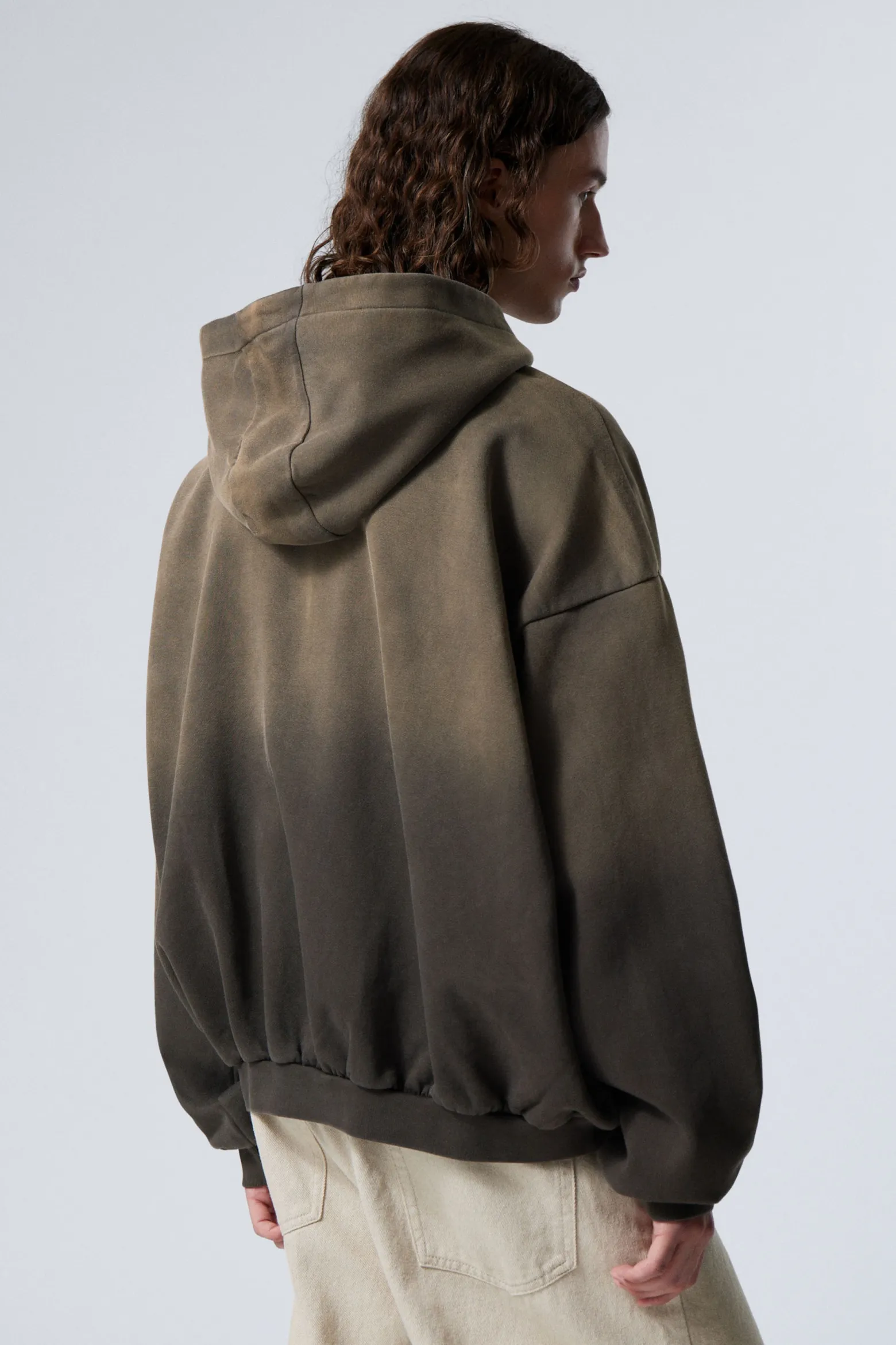 HOODIE AUS SCHWEREM STOFF|Weekday New