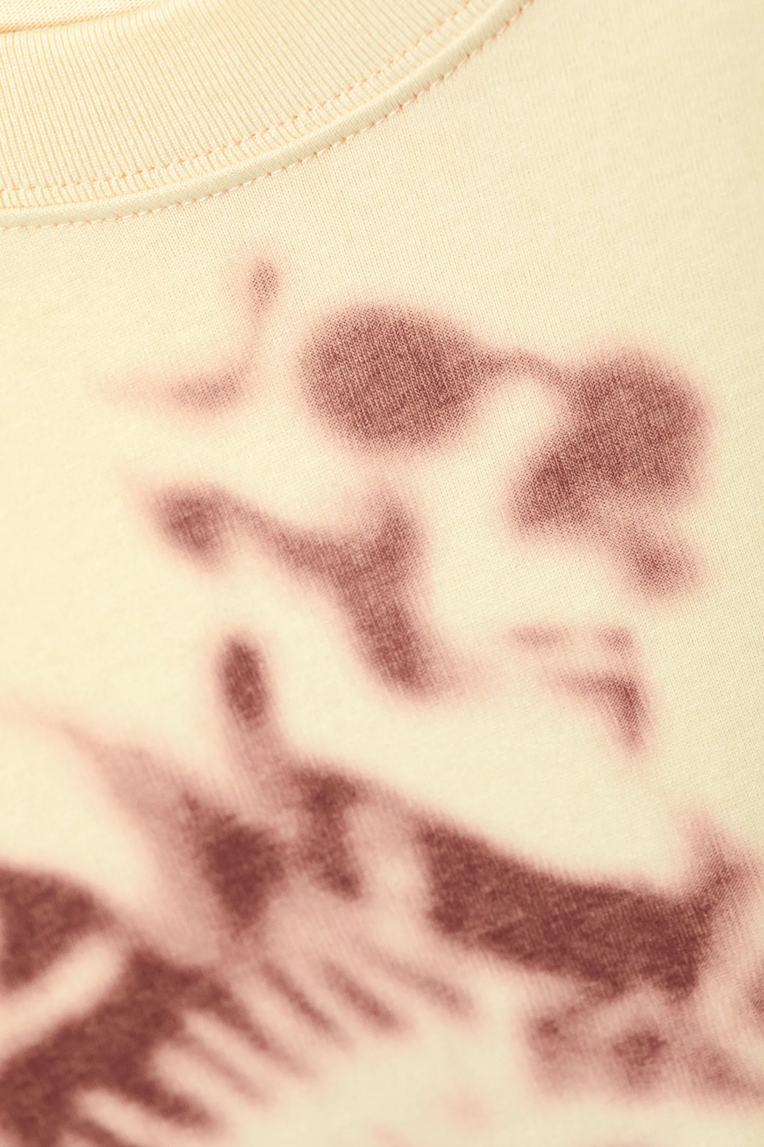 KASTIGES LANGARMSHIRT MIT GRAFIKPRINT|Weekday Online