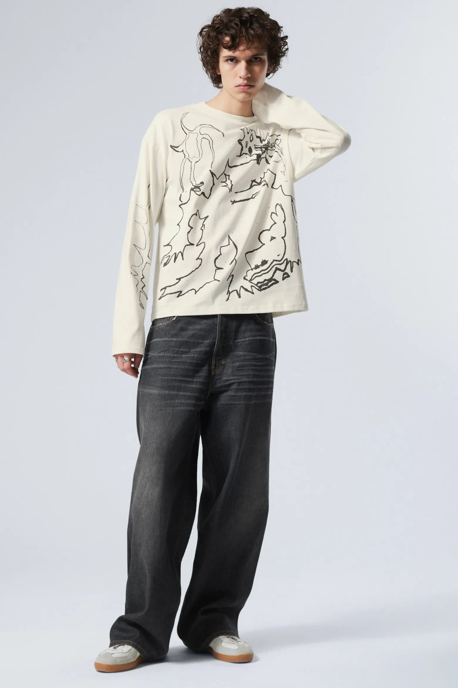 KASTIGES LANGARMSHIRT MIT GRAFIKPRINT|Weekday Flash Sale