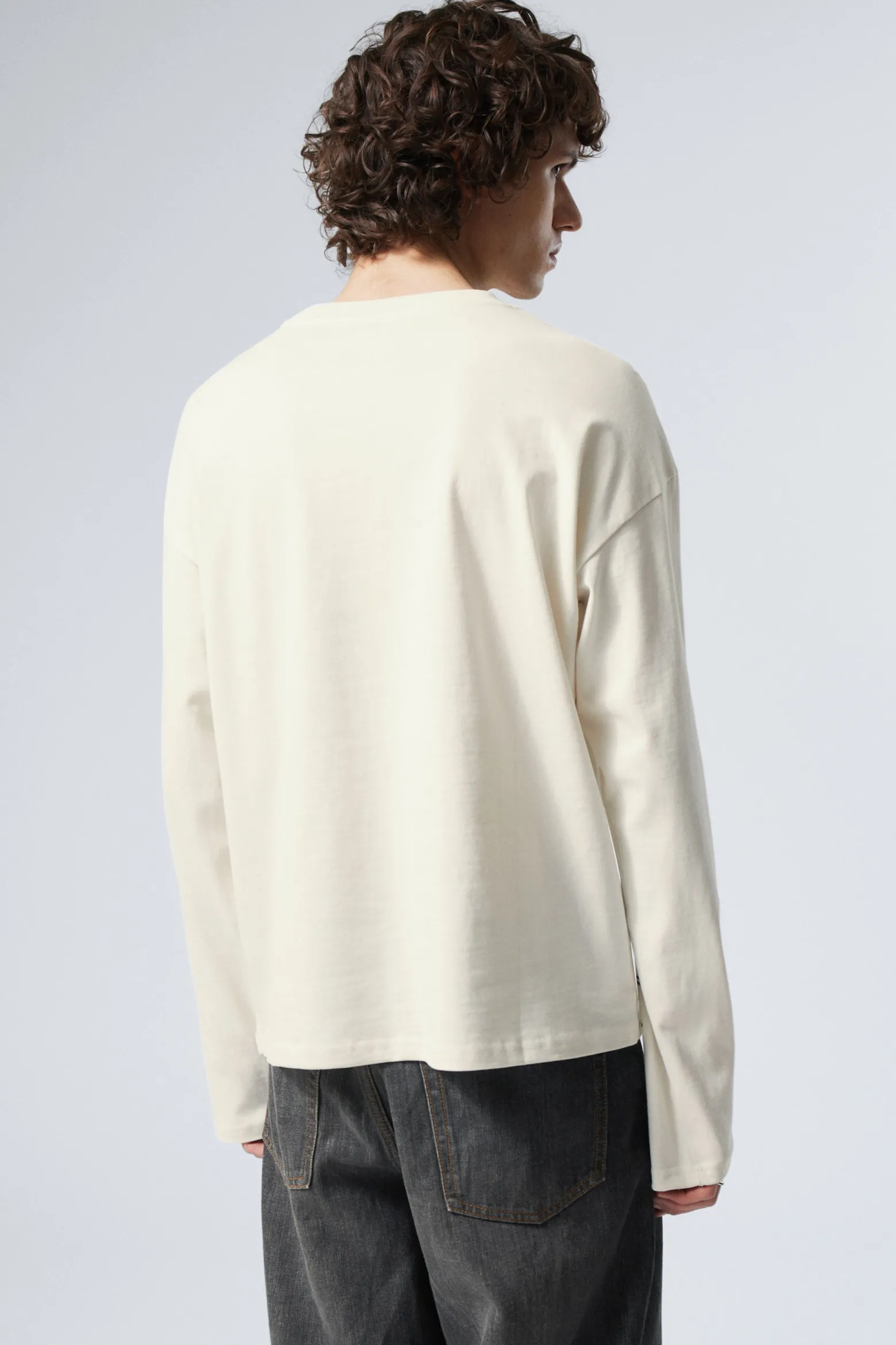 KASTIGES LANGARMSHIRT MIT GRAFIKPRINT|Weekday Flash Sale