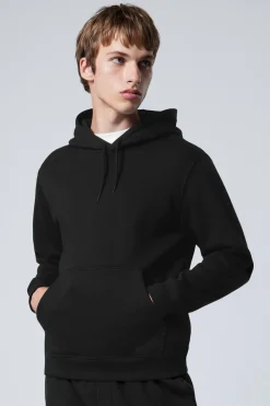 KLASSISCHER, MITTELSCHWERER HOODIE|Weekday Clearance