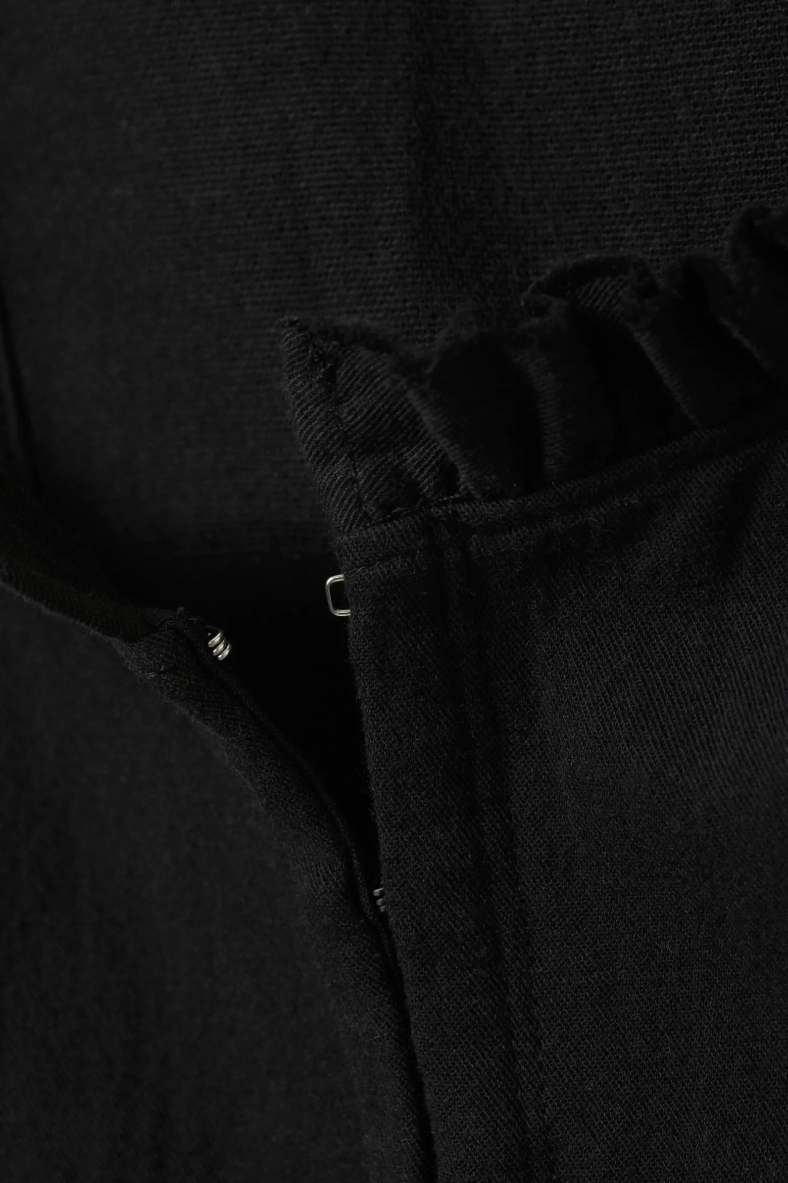 KÖRPERBETONTES TWILL-KORSETTOBERTEIL|Weekday Cheap