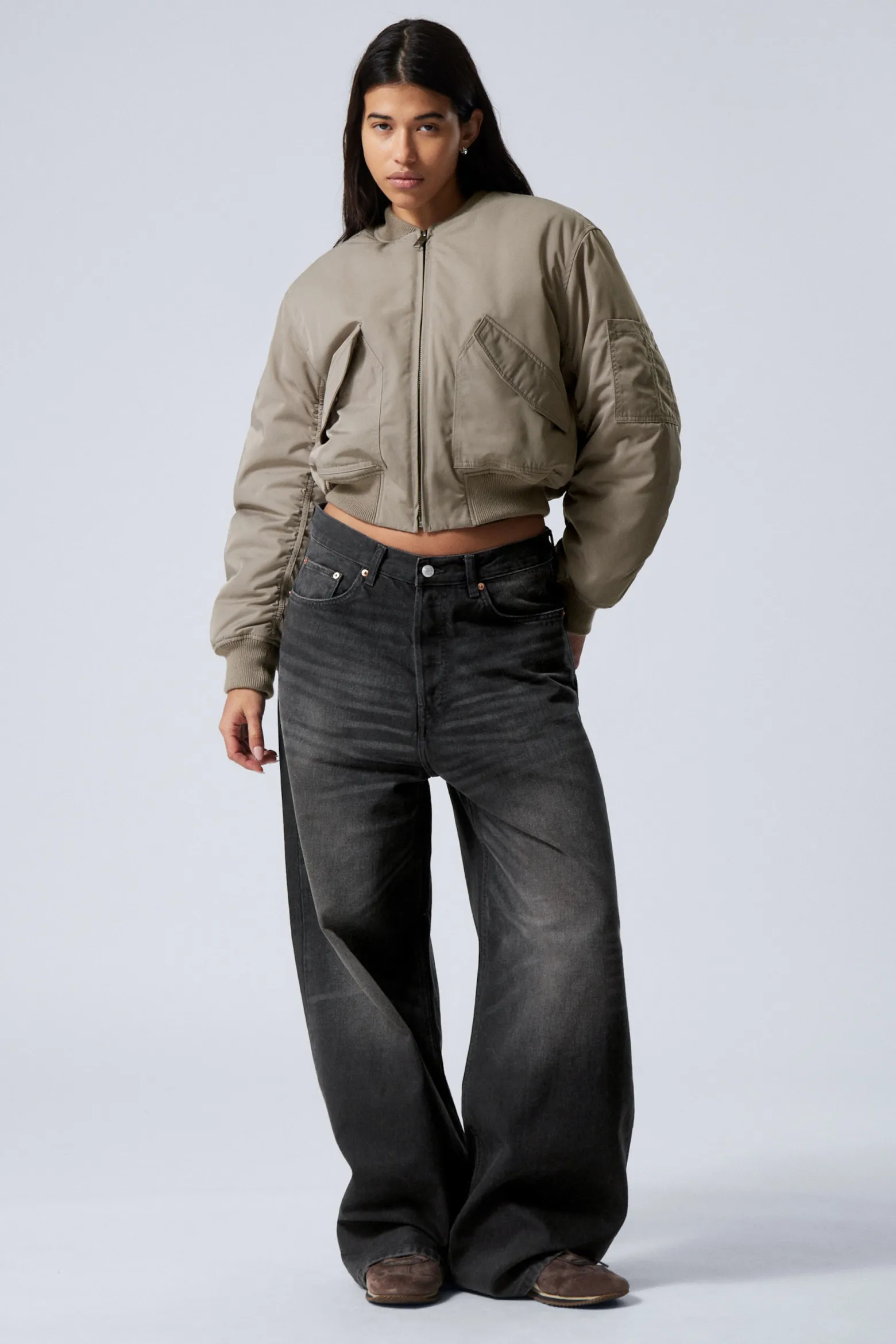 KURZ GESCHNITTENE BOMBERJACKE|Weekday Clearance