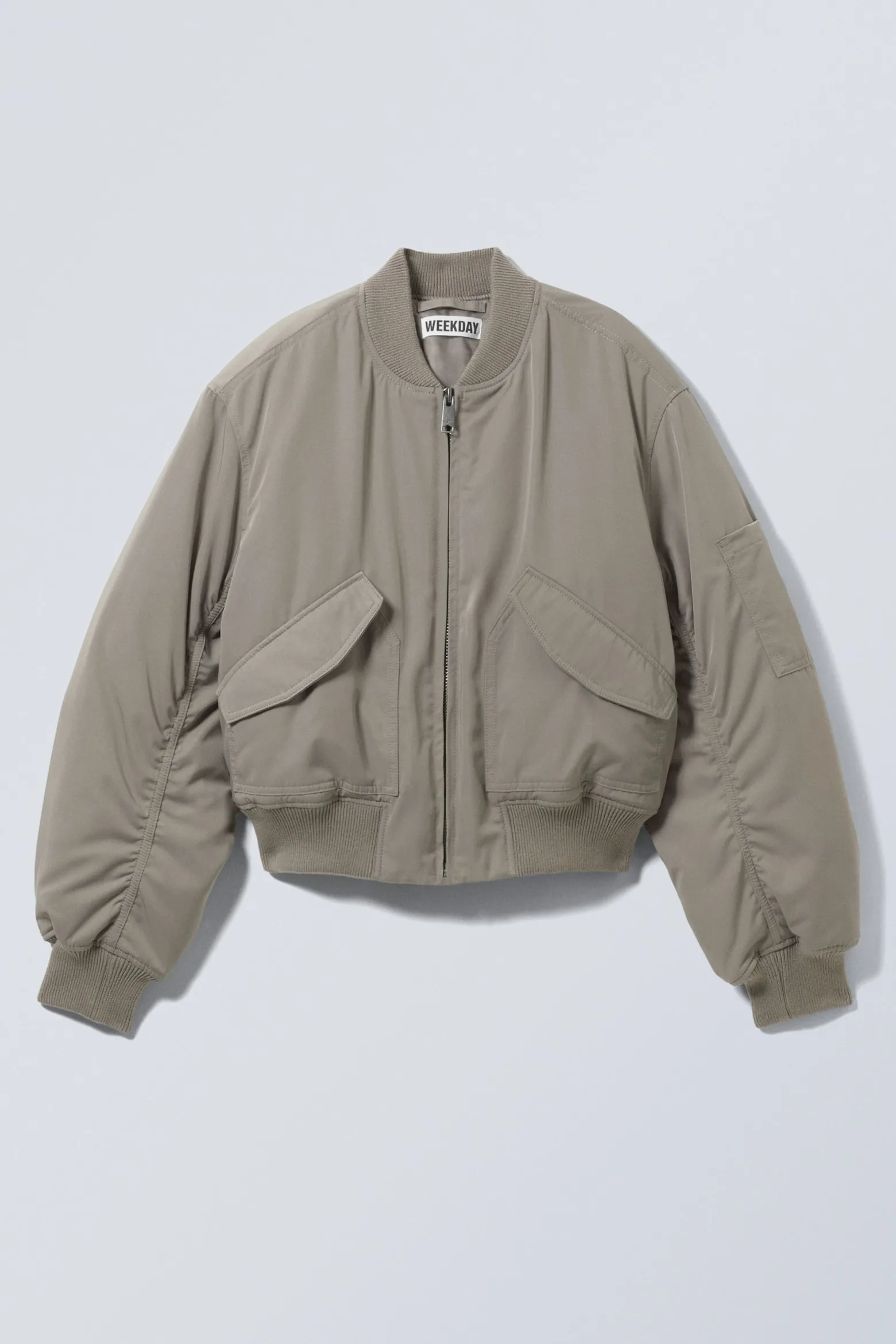 KURZ GESCHNITTENE BOMBERJACKE|Weekday Clearance