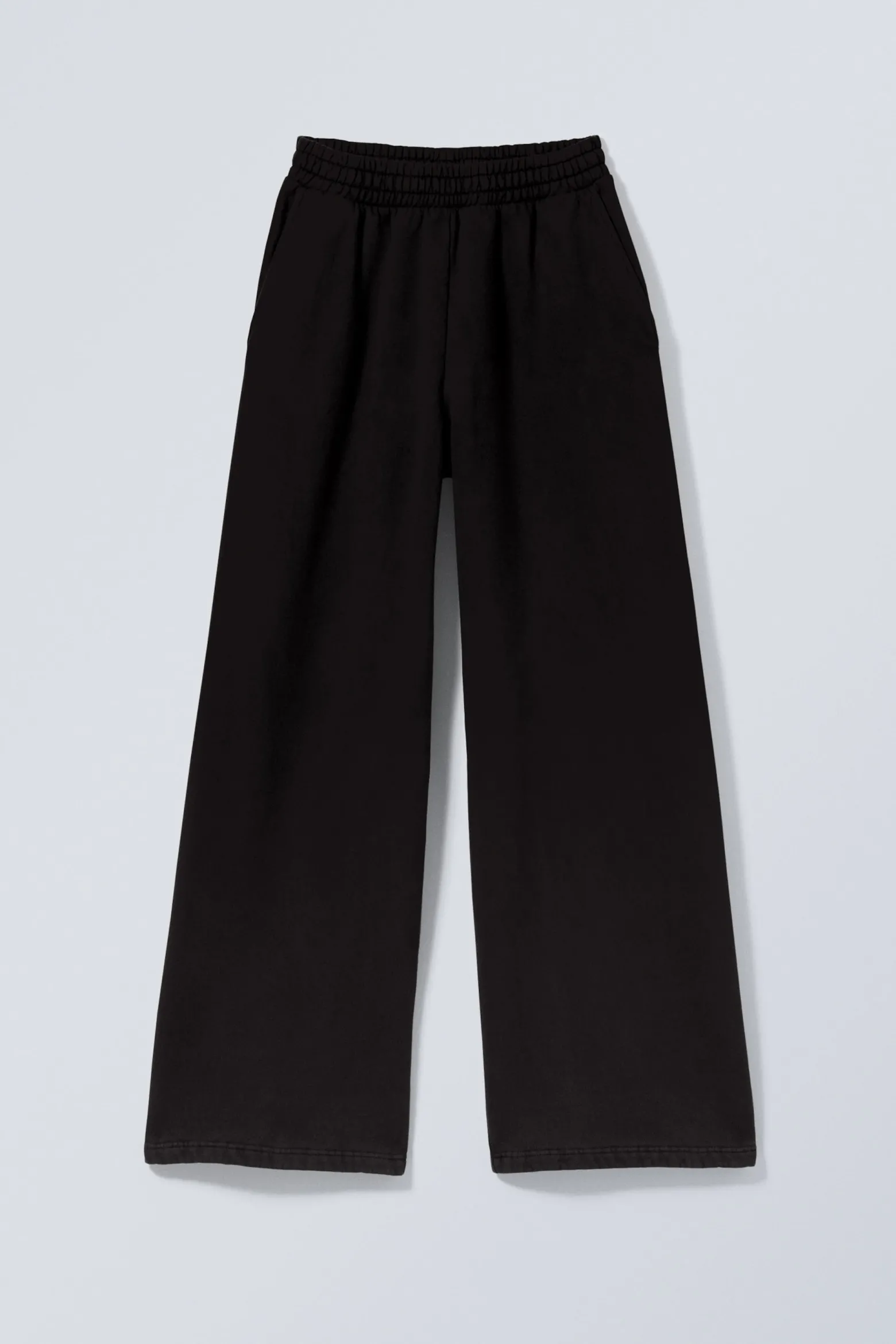LANGE, SCHWERE SWEATPANTS IN LOCKERER PASSFORM|Weekday Discount
