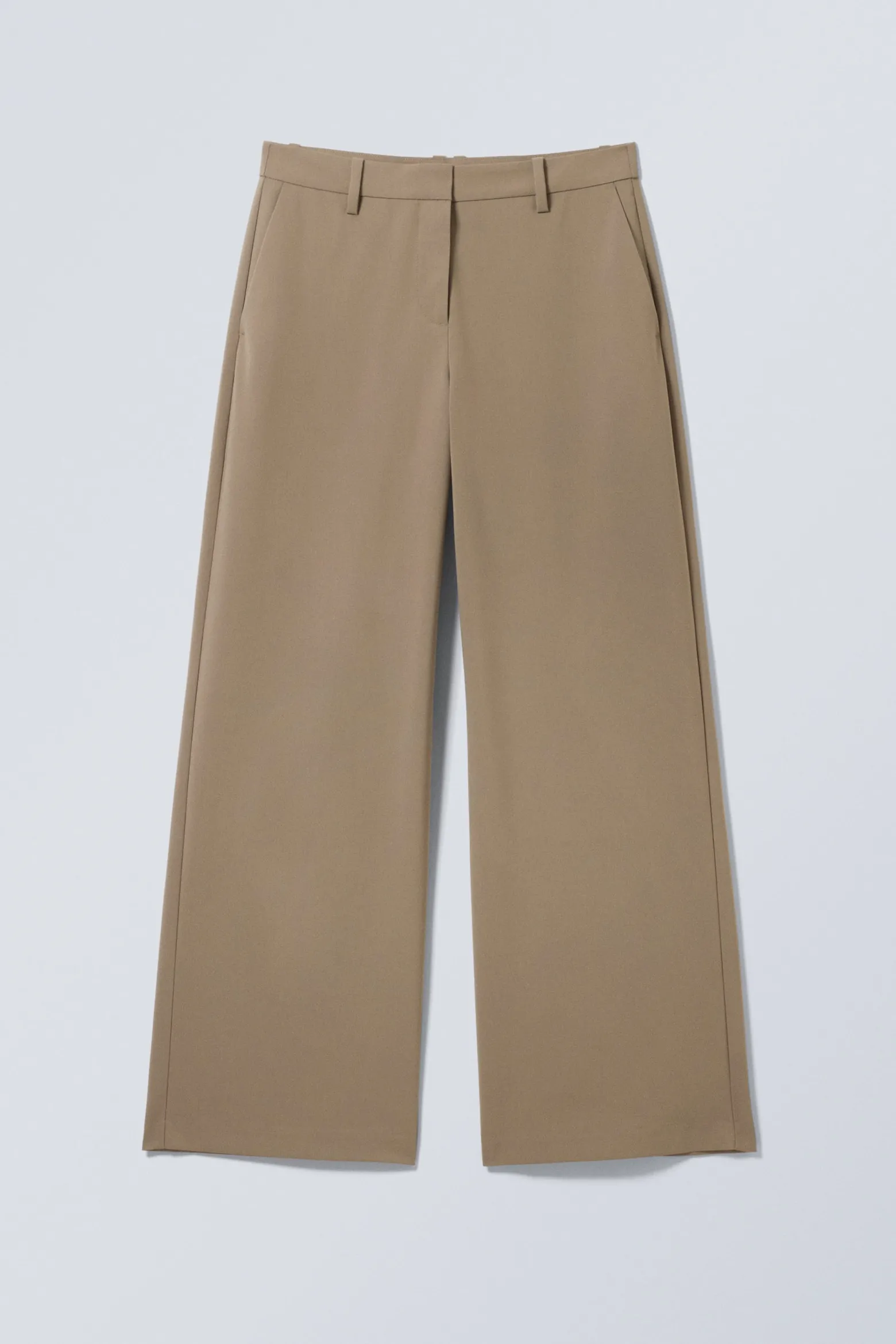 LOCKER GESCHNITTENE ANZUGHOSE MIT NIEDRIGER TAILLE|Weekday New