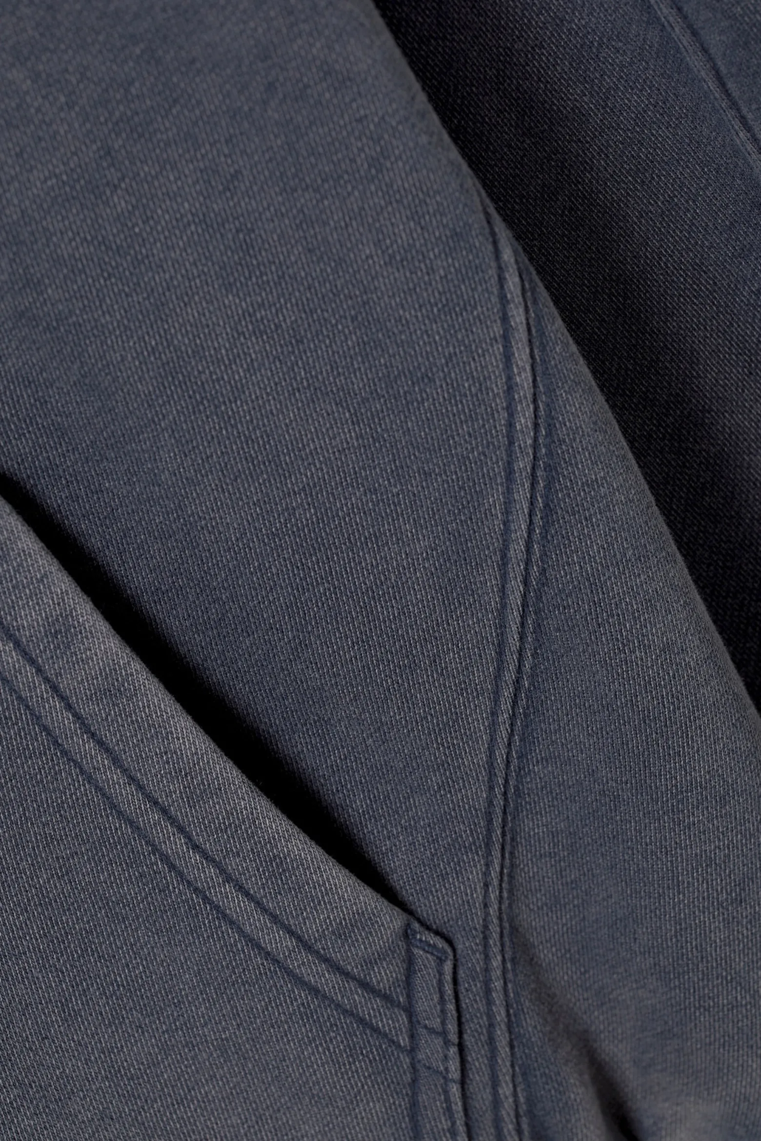 LOCKER GESCHNITTENER ZIP-HOODIE|Weekday Discount