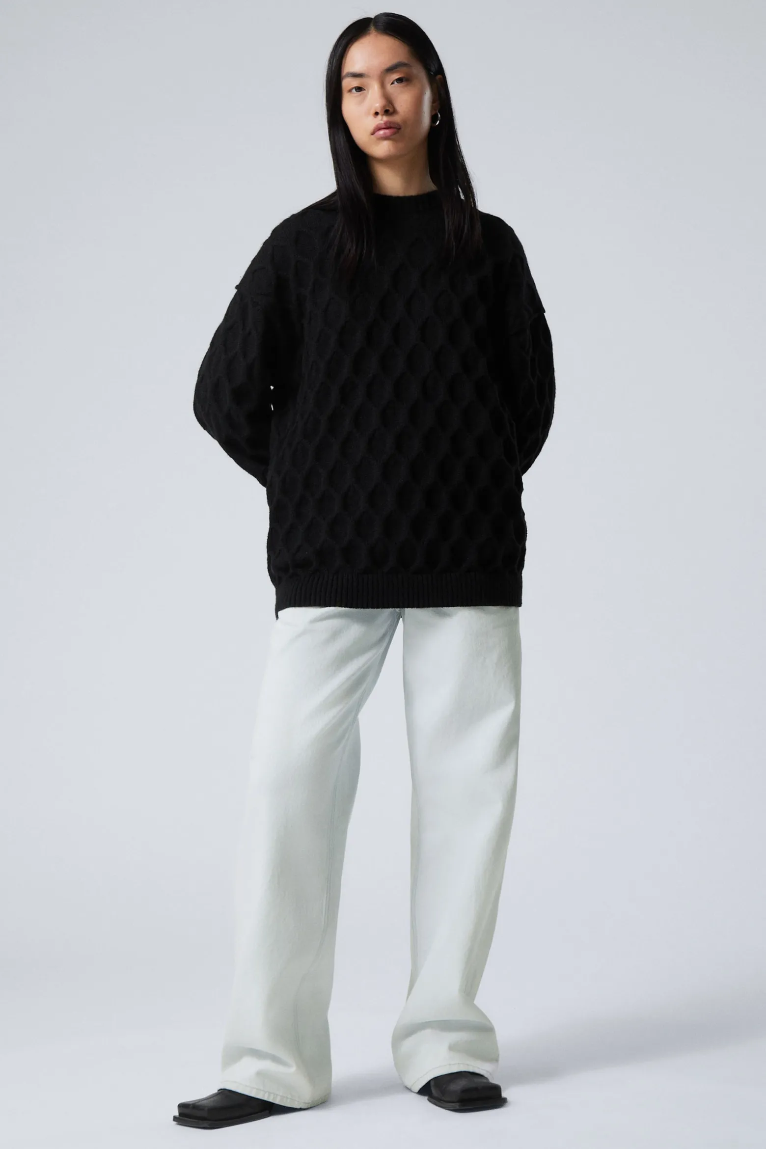 LOCKER GESTRICKTER STRUKTURPULLOVER|Weekday Cheap