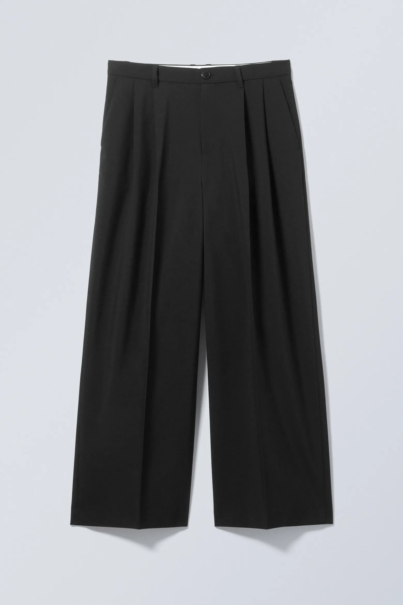 LOCKERE ANZUGHOSE MIT NIEDRIGER TAILLE|Weekday Hot