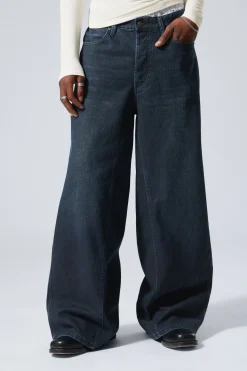 LOCKERE, WEITE JEANS MIT NORMALER TAILLE|Weekday New